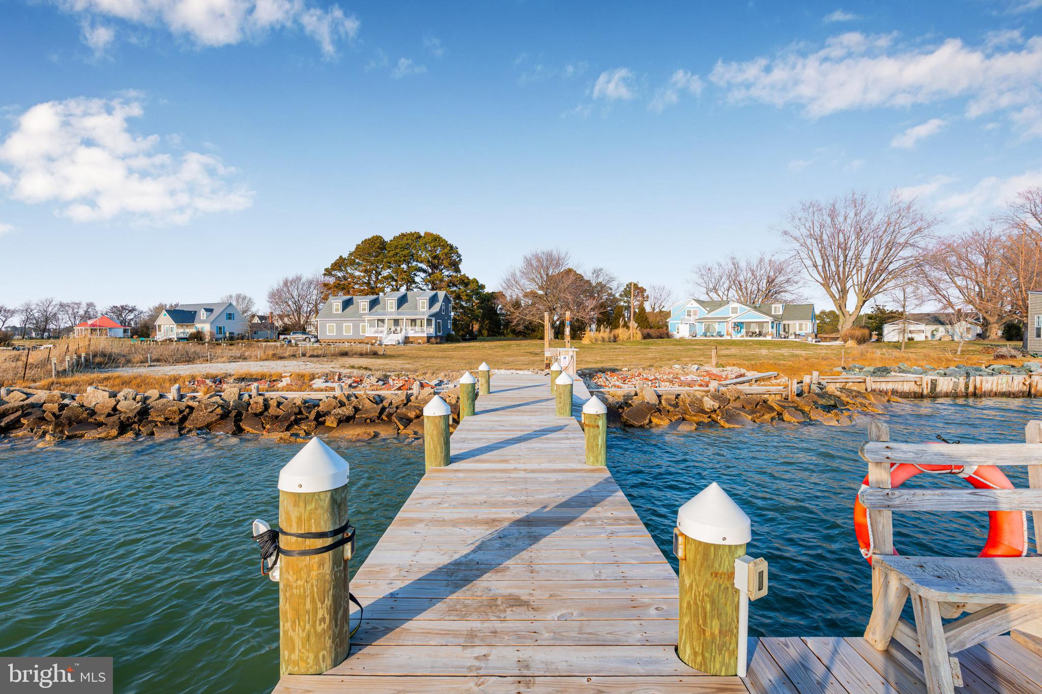 TAR BAY - Residential