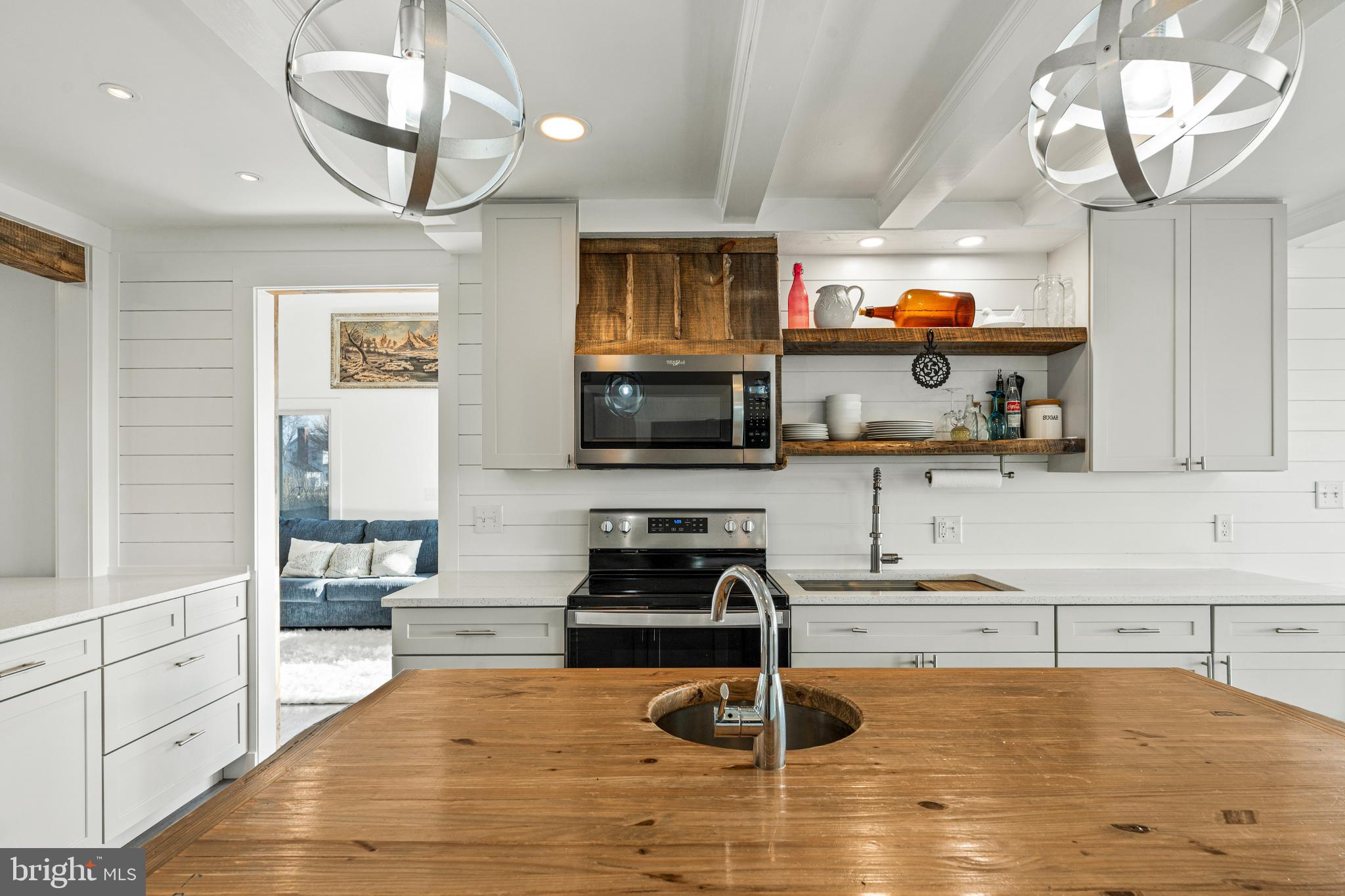 TAR BAY - Residential