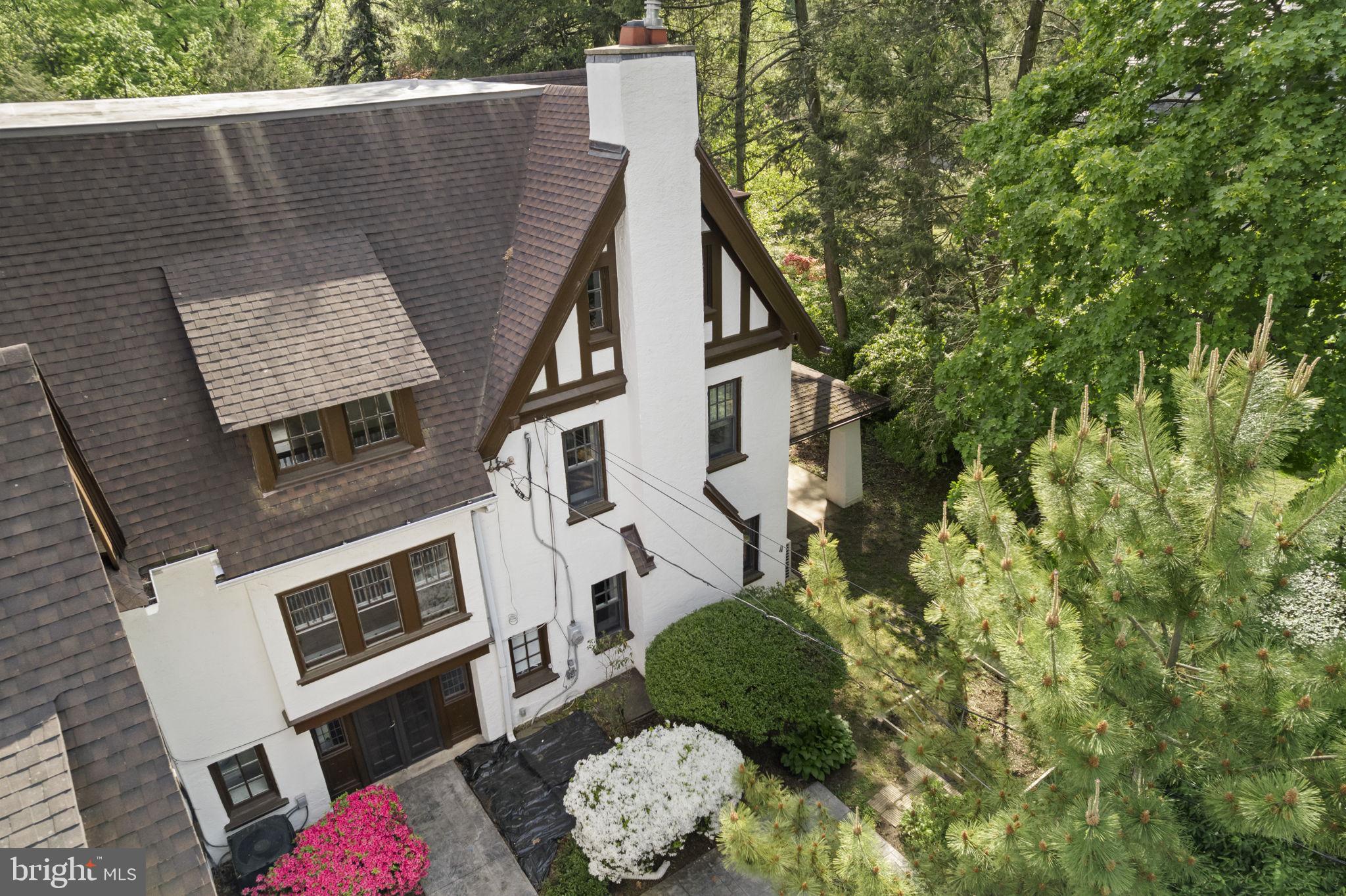 LAKESIDE - Residential