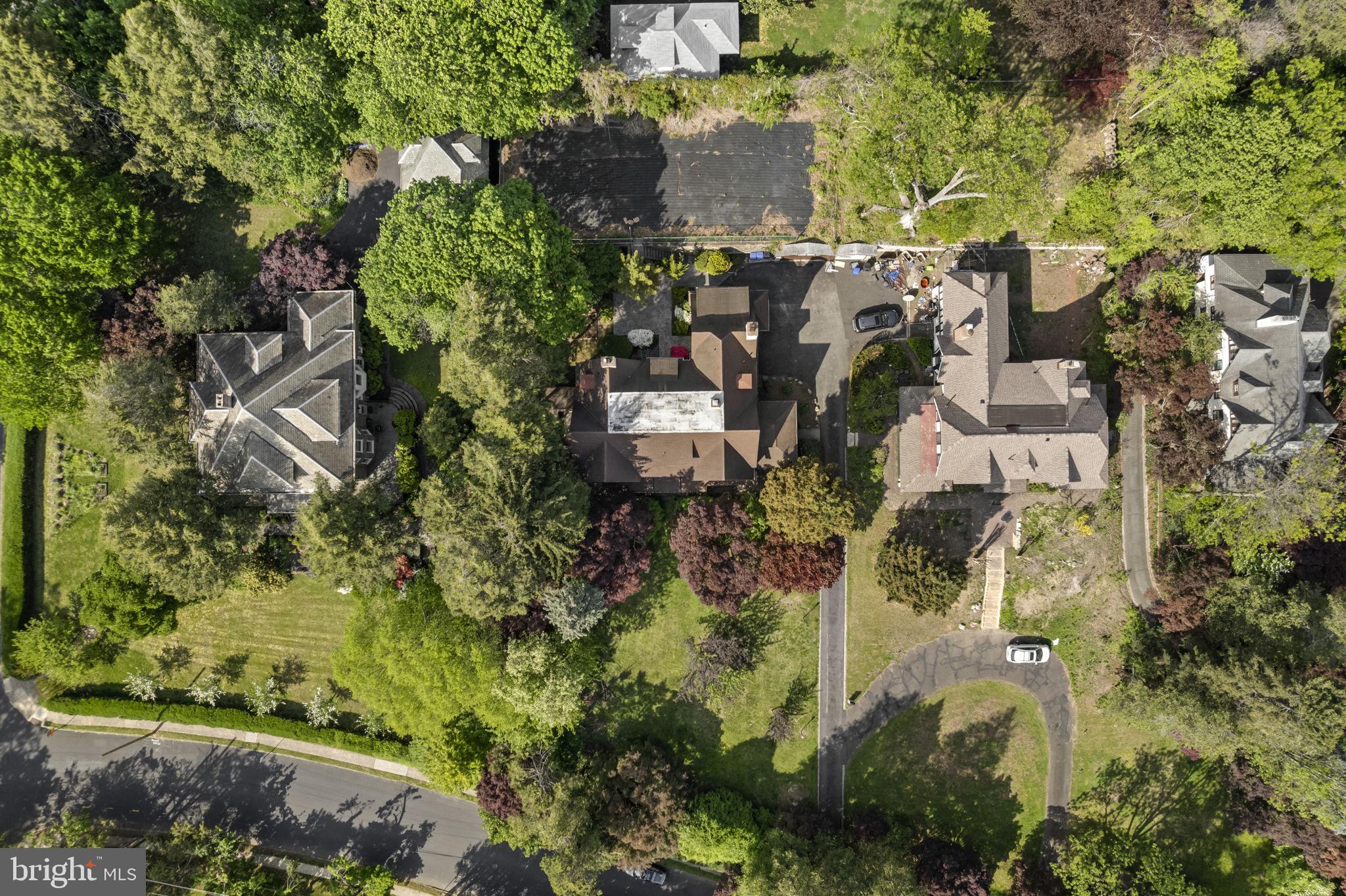 LAKESIDE - Residential