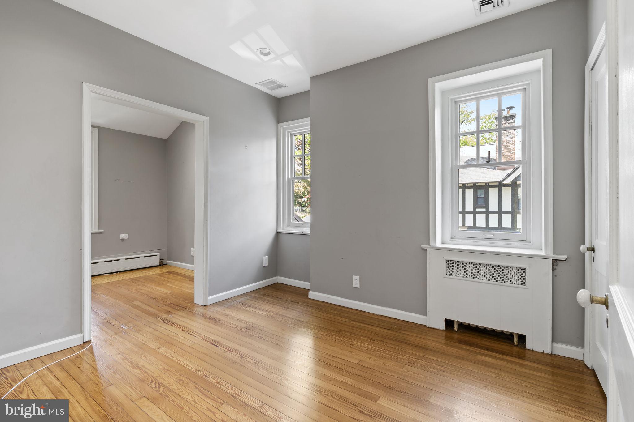 LAKESIDE - Residential