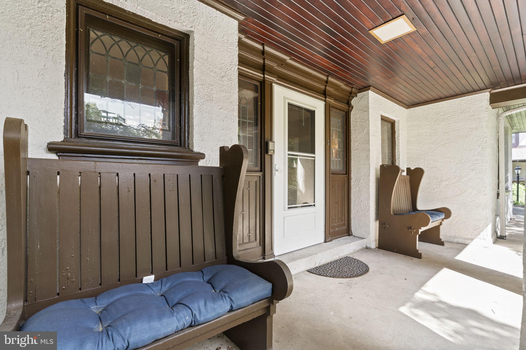 LAKESIDE - Residential