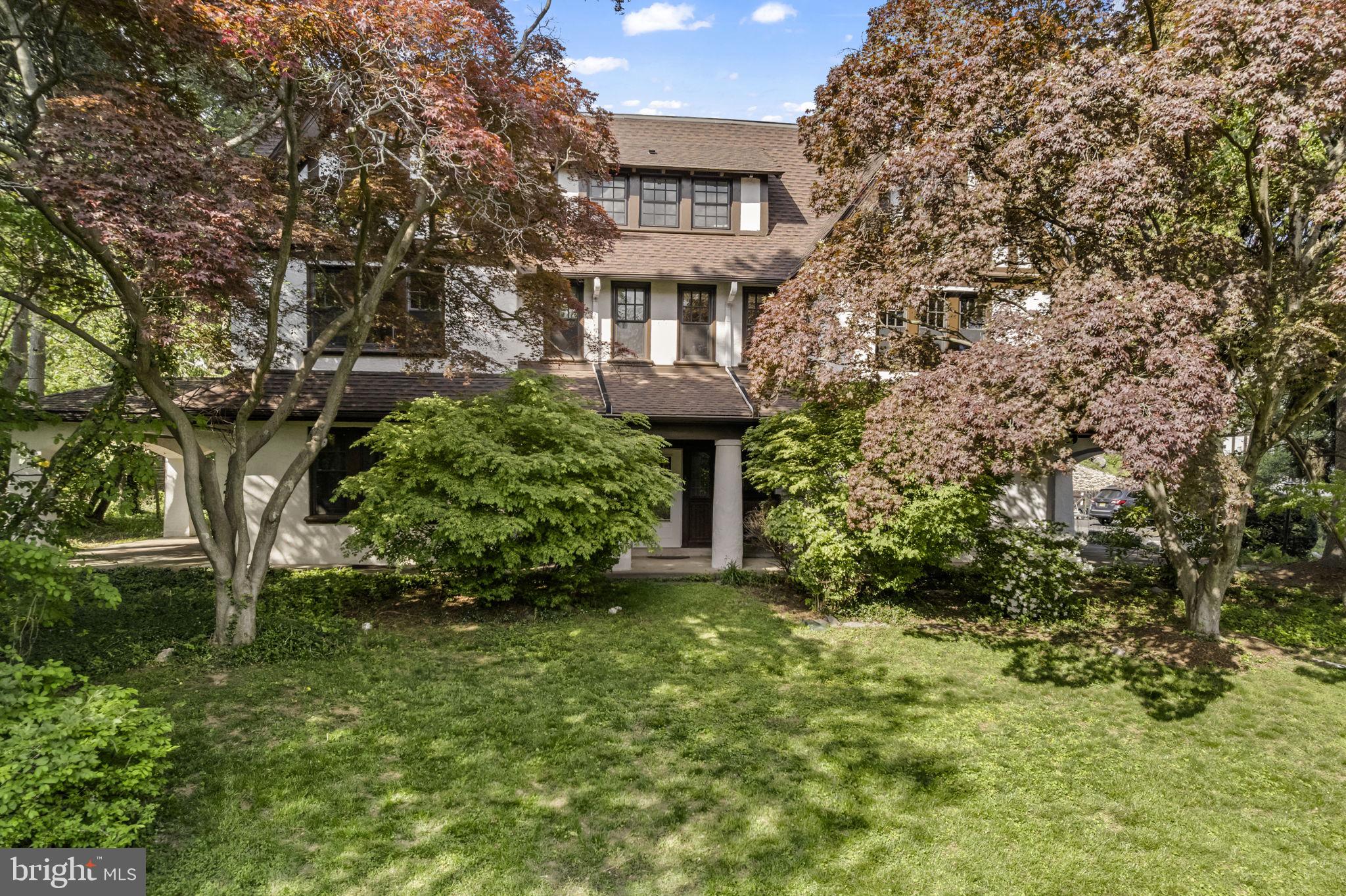 LAKESIDE - Residential