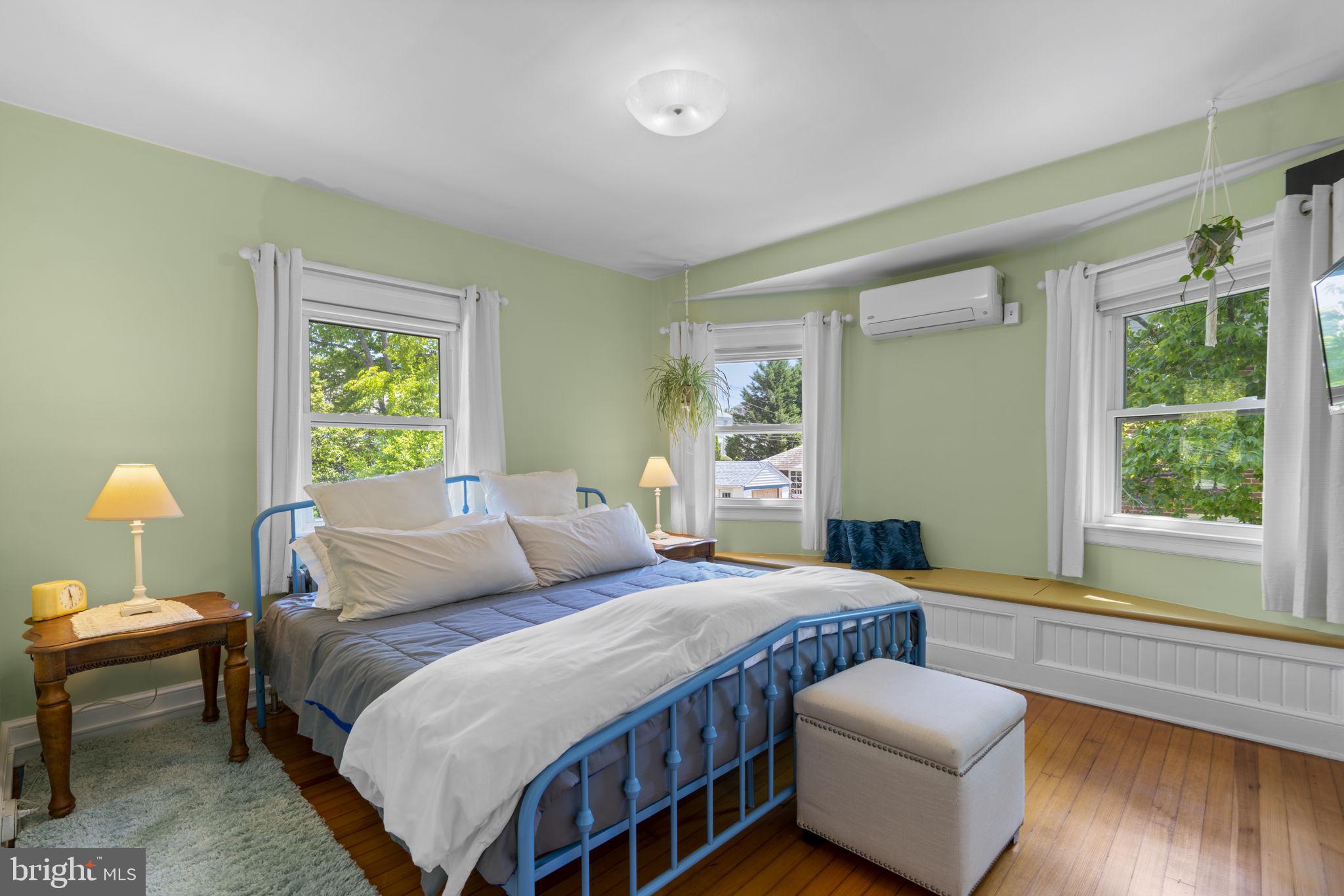 HUNTING RIDGE HISTORIC DISTRICT - Residential