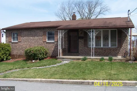 321 S Chestnut Street, Summit Hill, PA MLS: PACC2005820