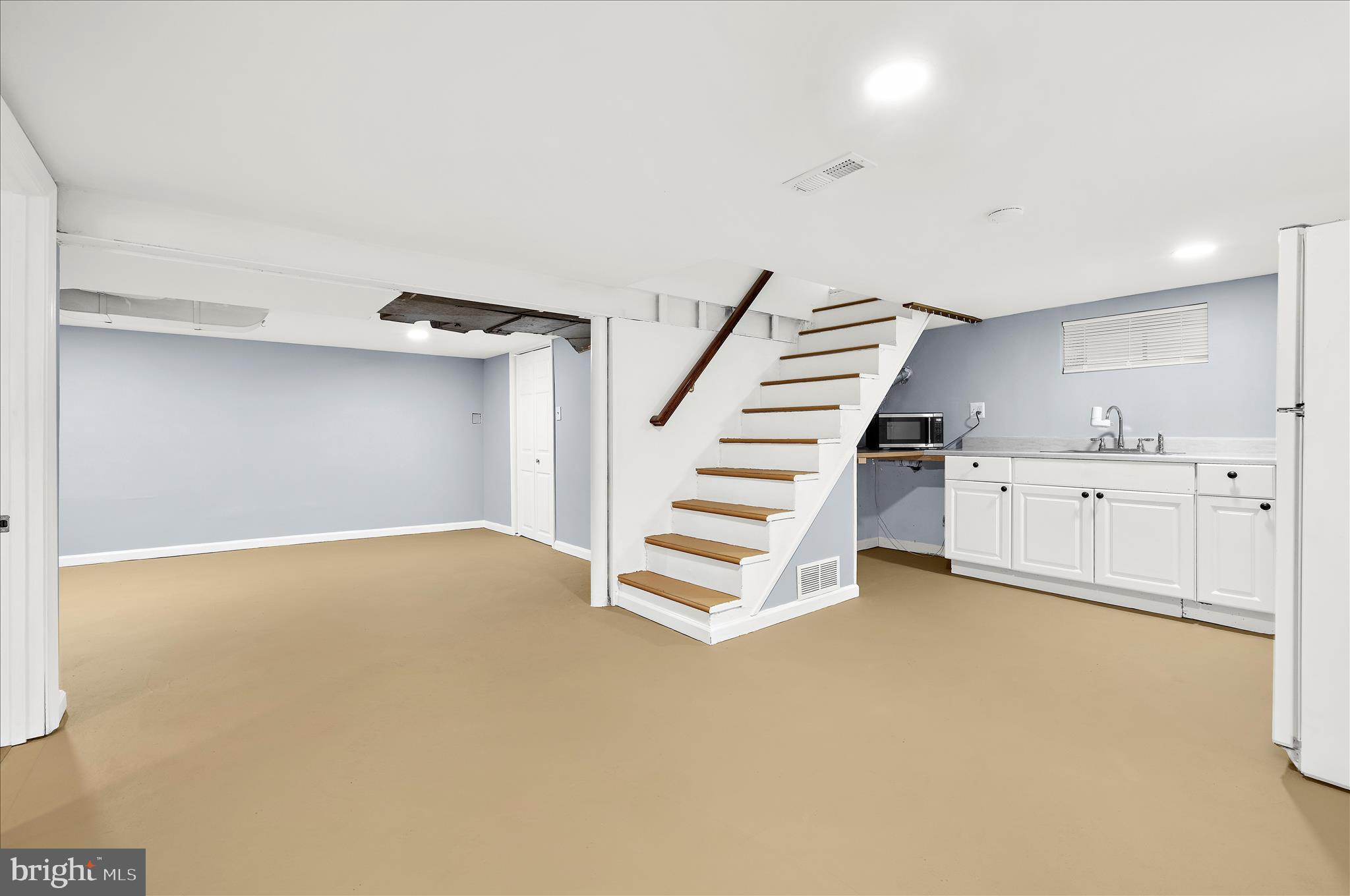 ROLAND TERRACE - Residential