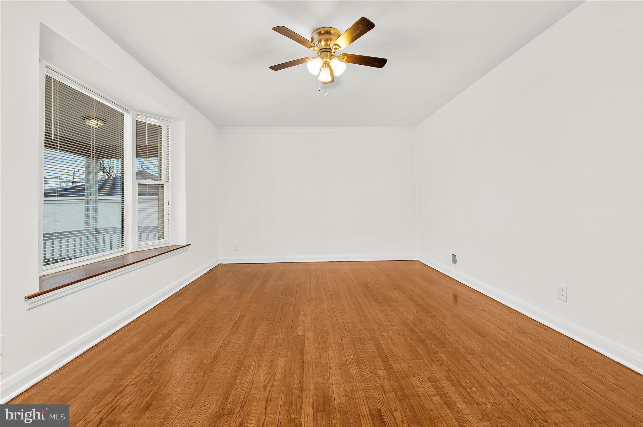 ROLAND TERRACE - Residential