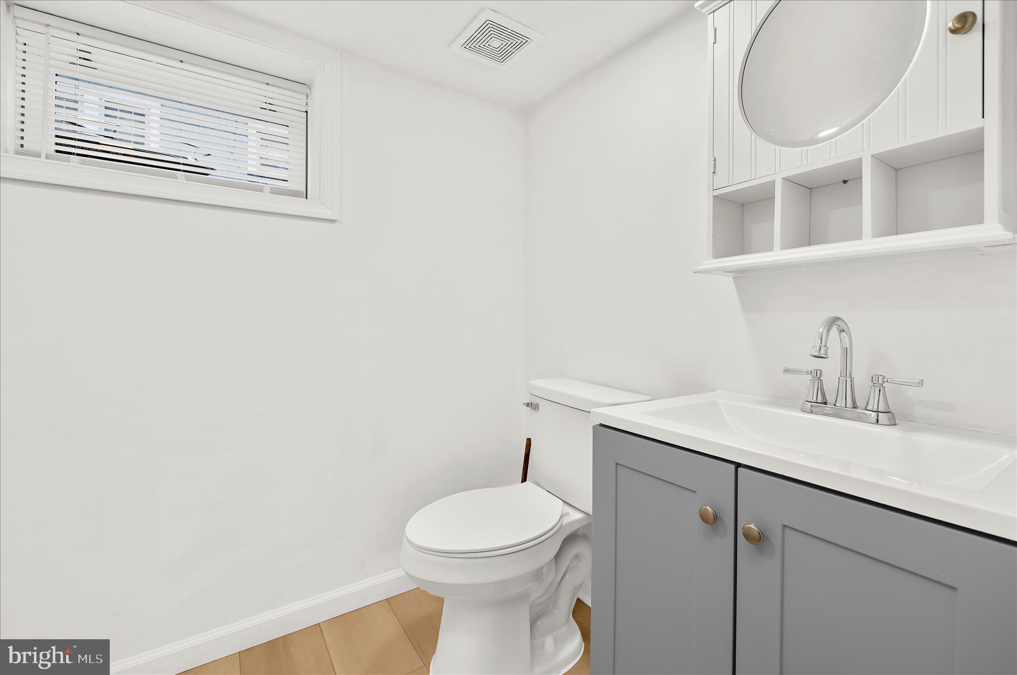 ROLAND TERRACE - Residential