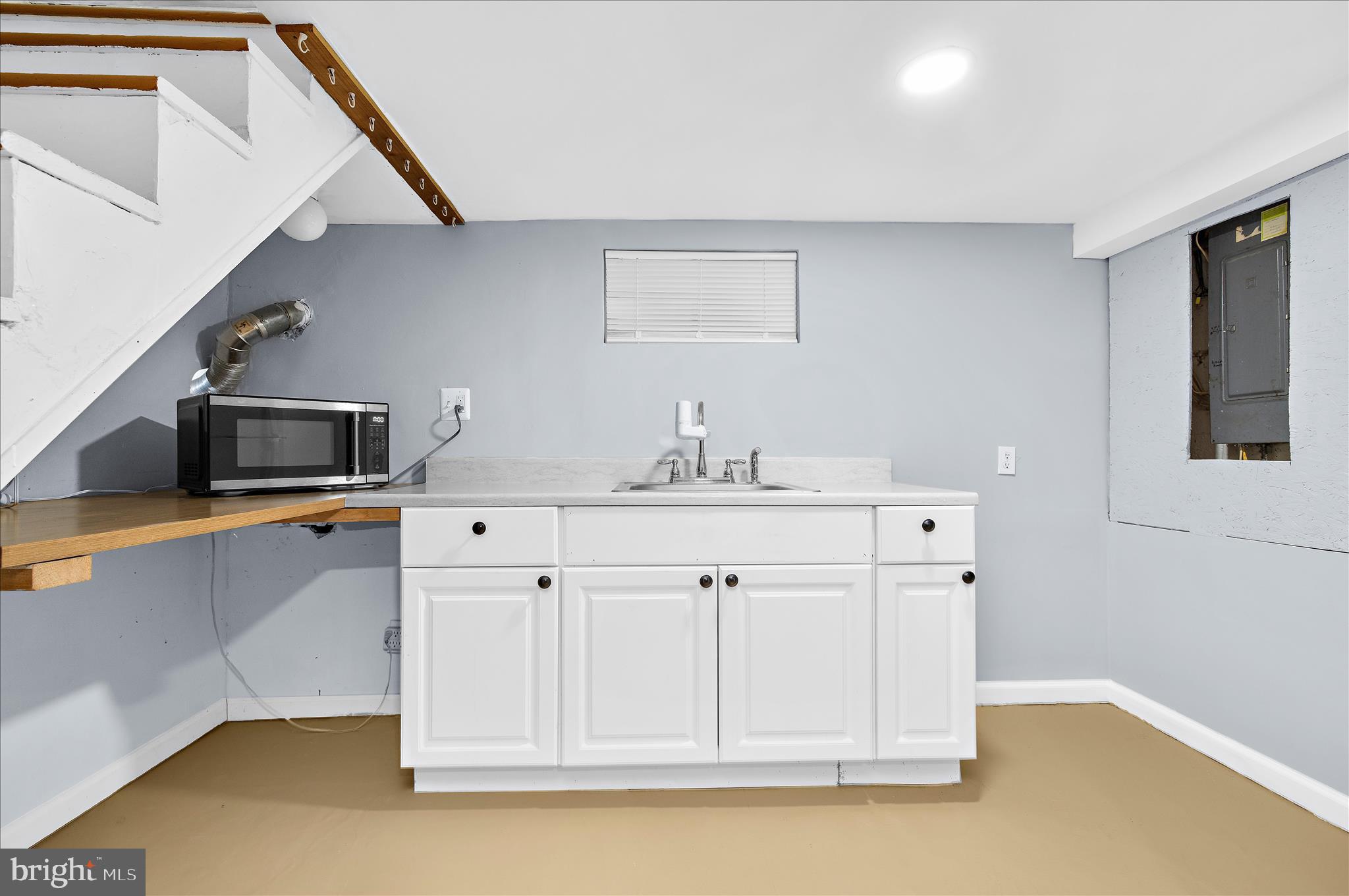 ROLAND TERRACE - Residential