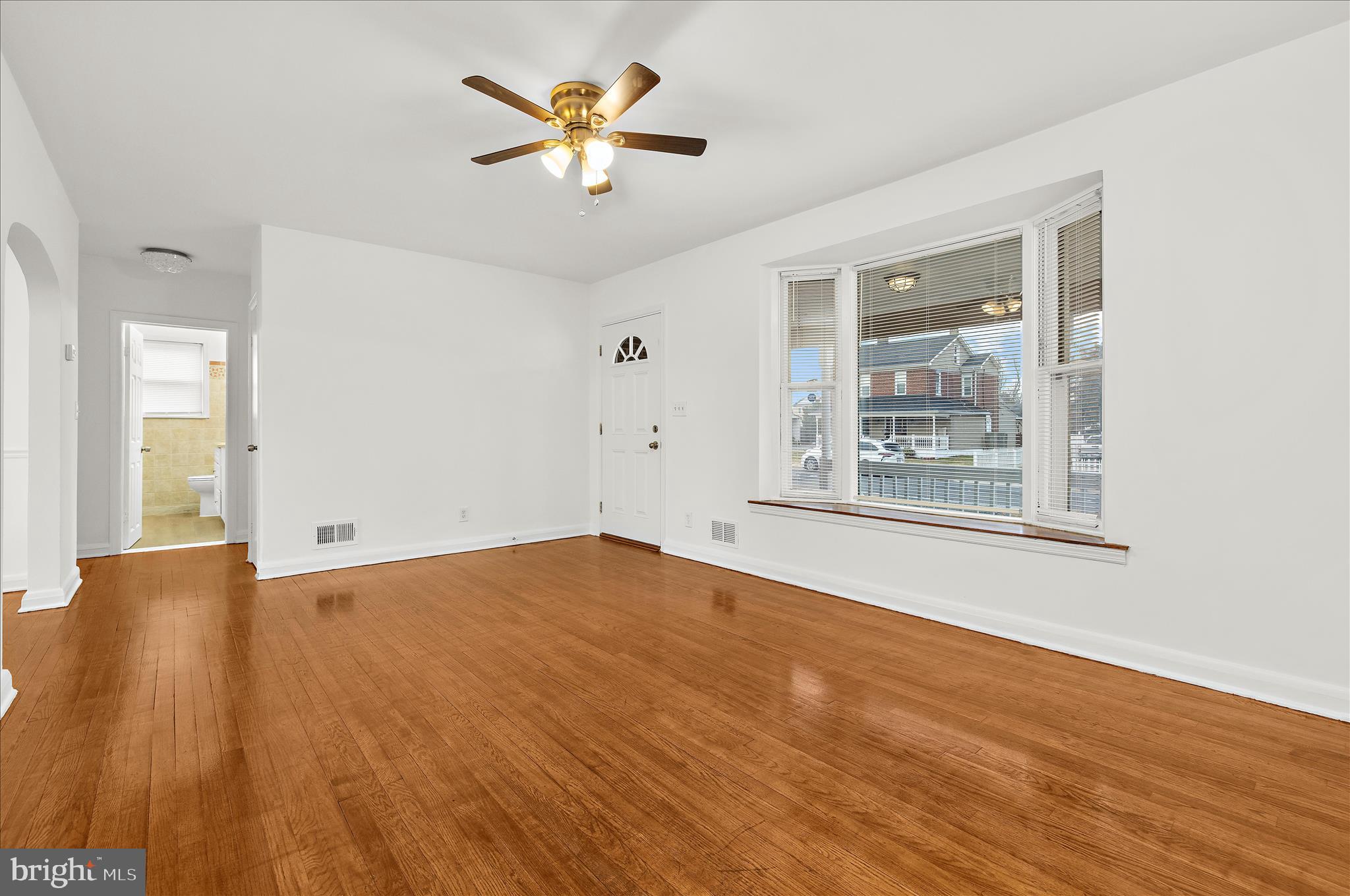 ROLAND TERRACE - Residential