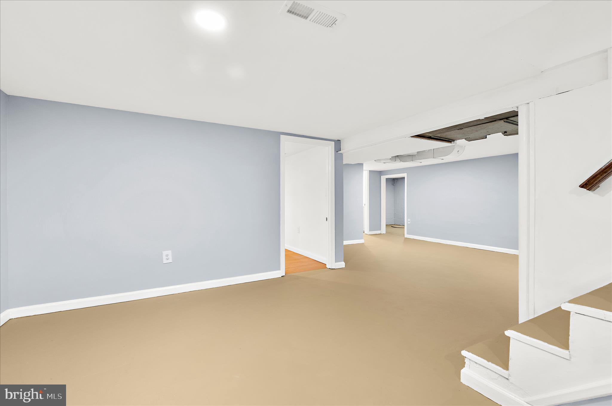 ROLAND TERRACE - Residential