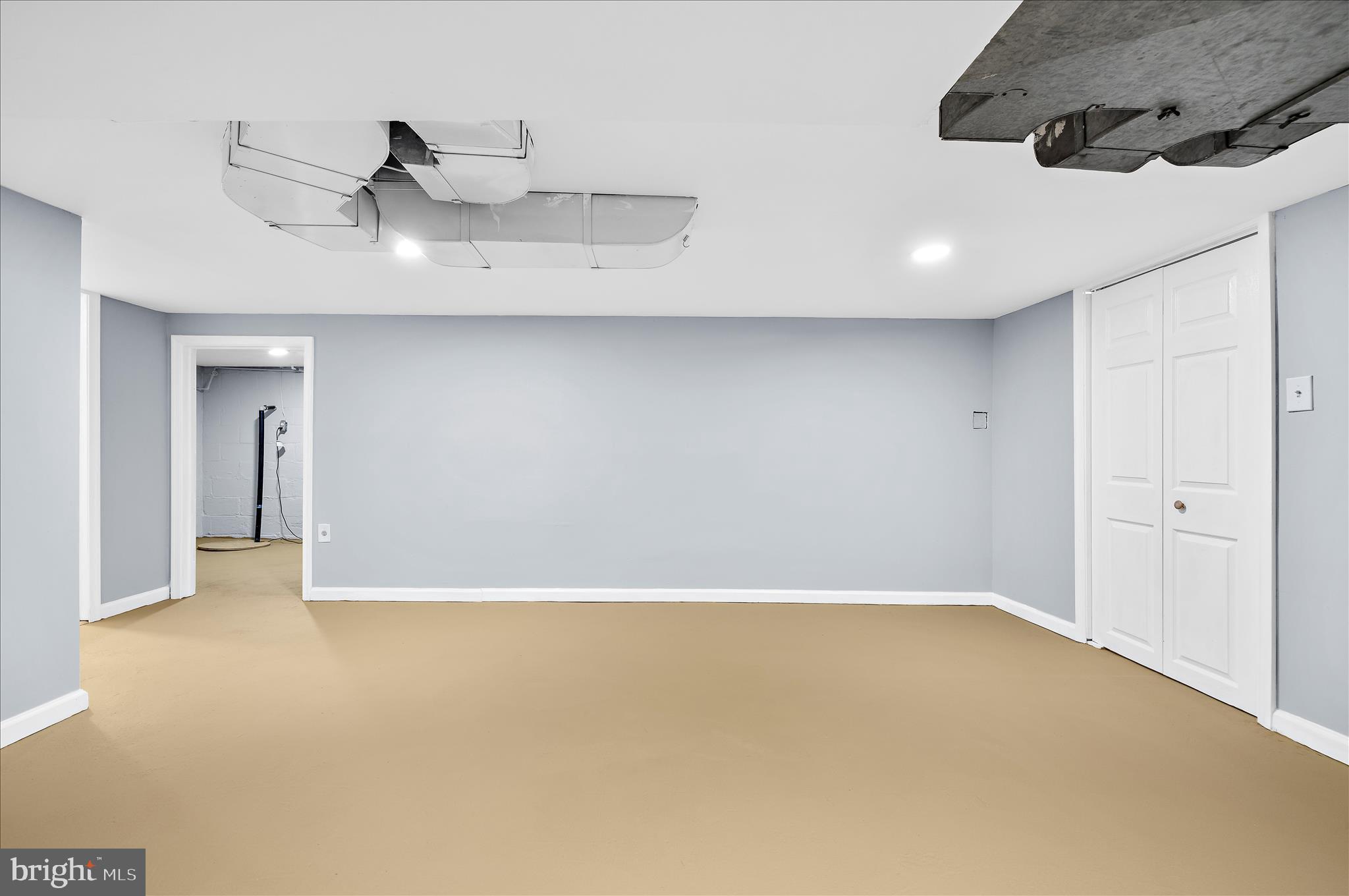 ROLAND TERRACE - Residential