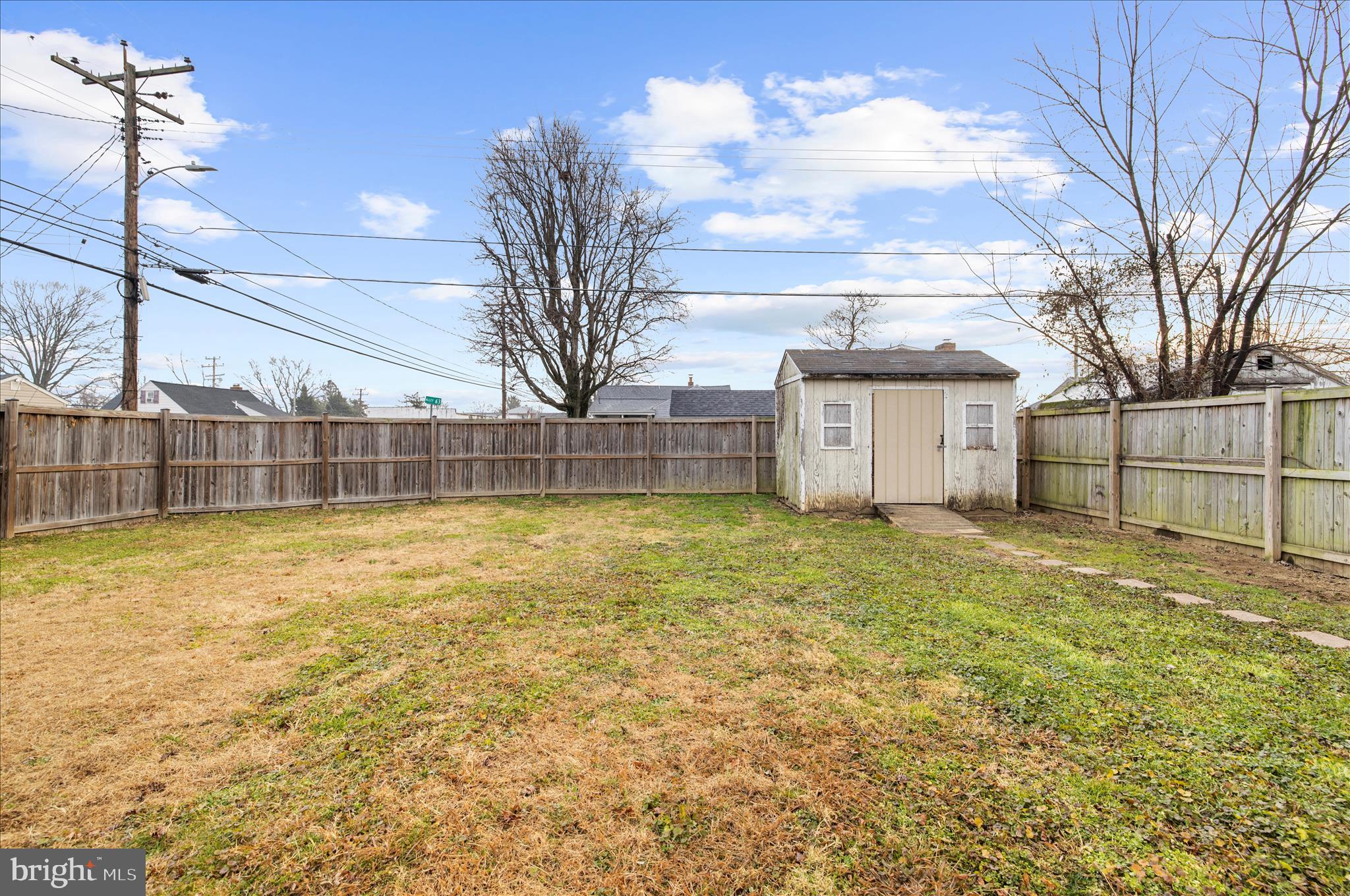 ROLAND TERRACE - Residential