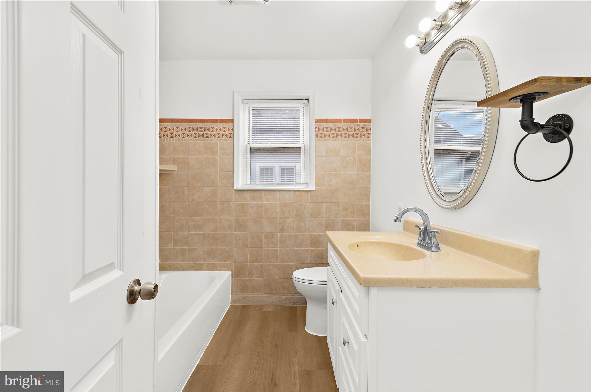 ROLAND TERRACE - Residential