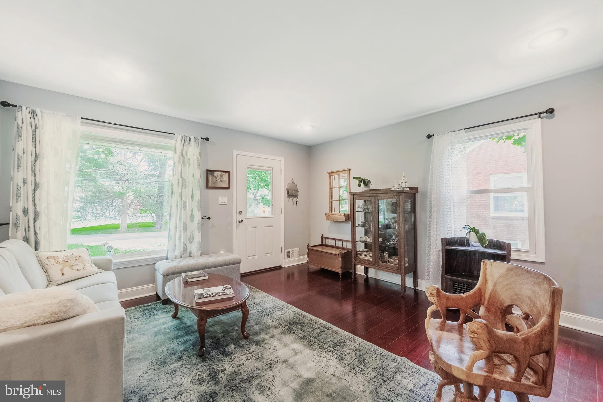 214 LEWIS STREET NW