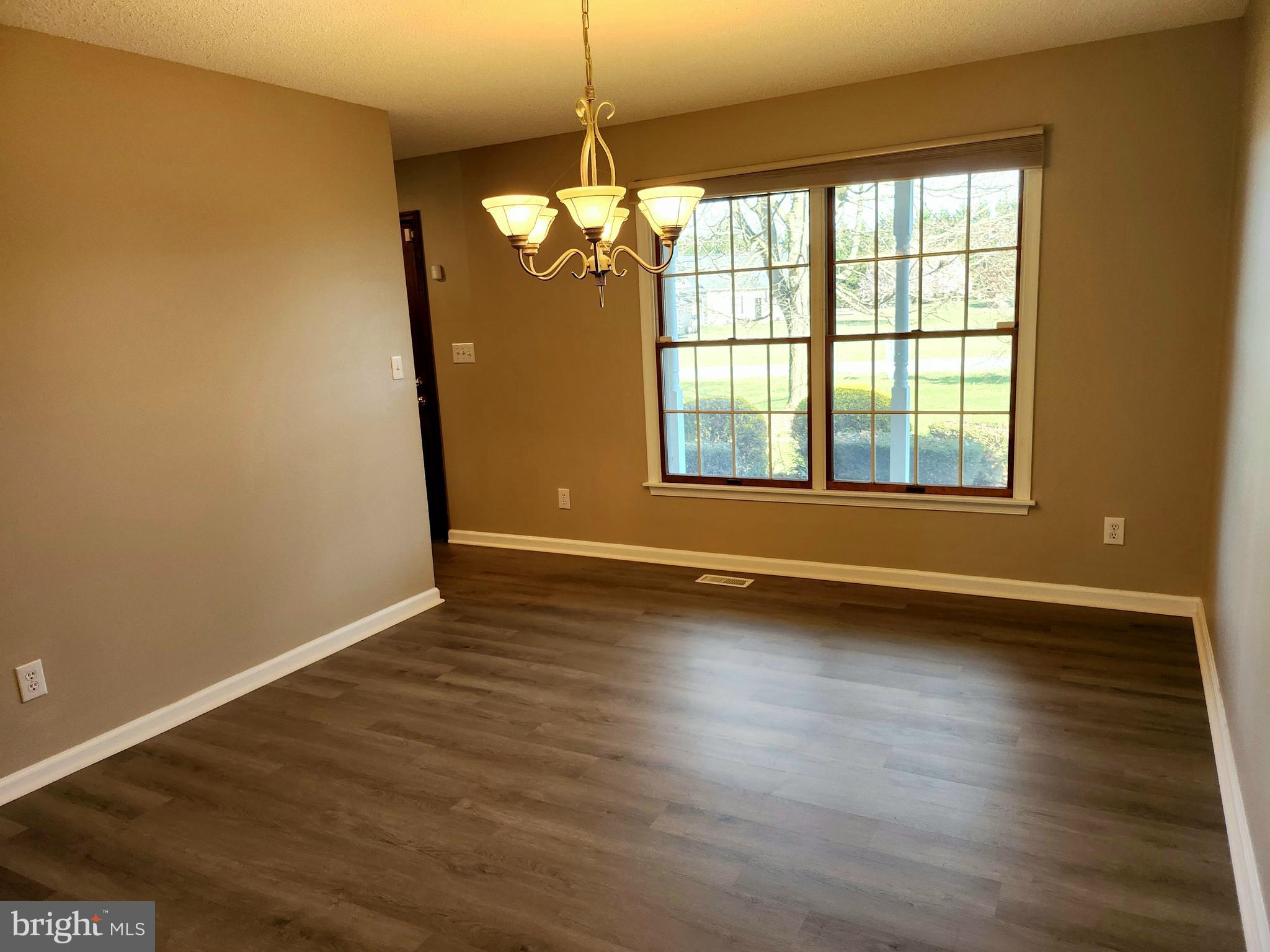 SPRING MILLS FARM - Residential