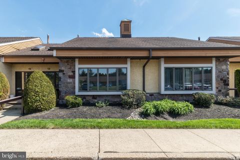 Photo of 910 Town Center Of New Britain, DOYLESTOWN, PA 18901 (MLS # PABU2121332)