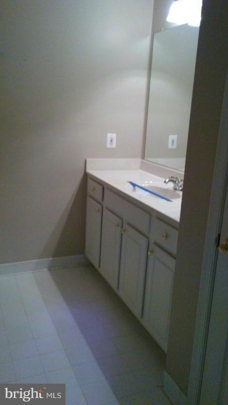 STRAFFAN - Residential