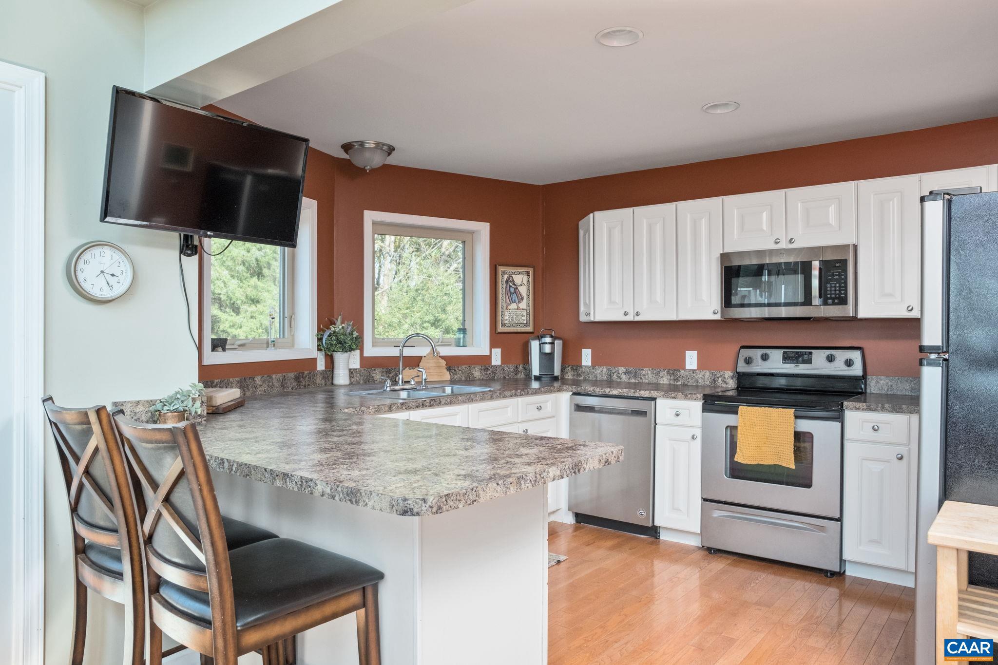 SUNSET FARMS - Residential