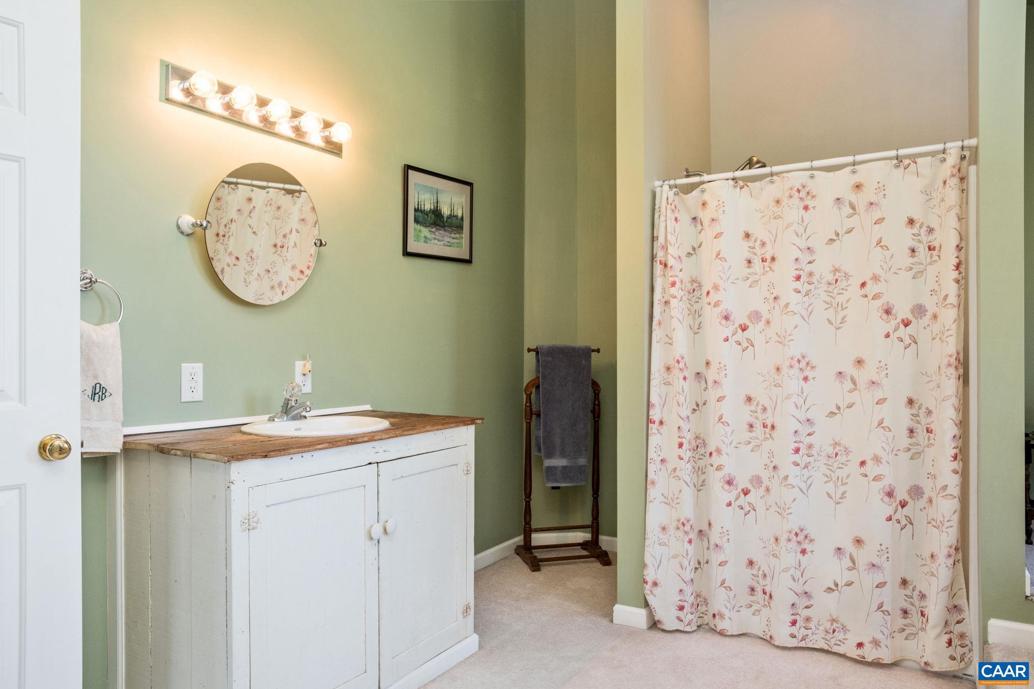 SUNSET FARMS - Residential