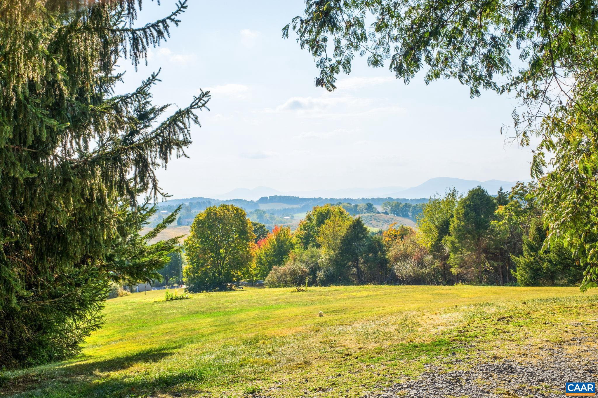 SUNSET FARMS - Residential