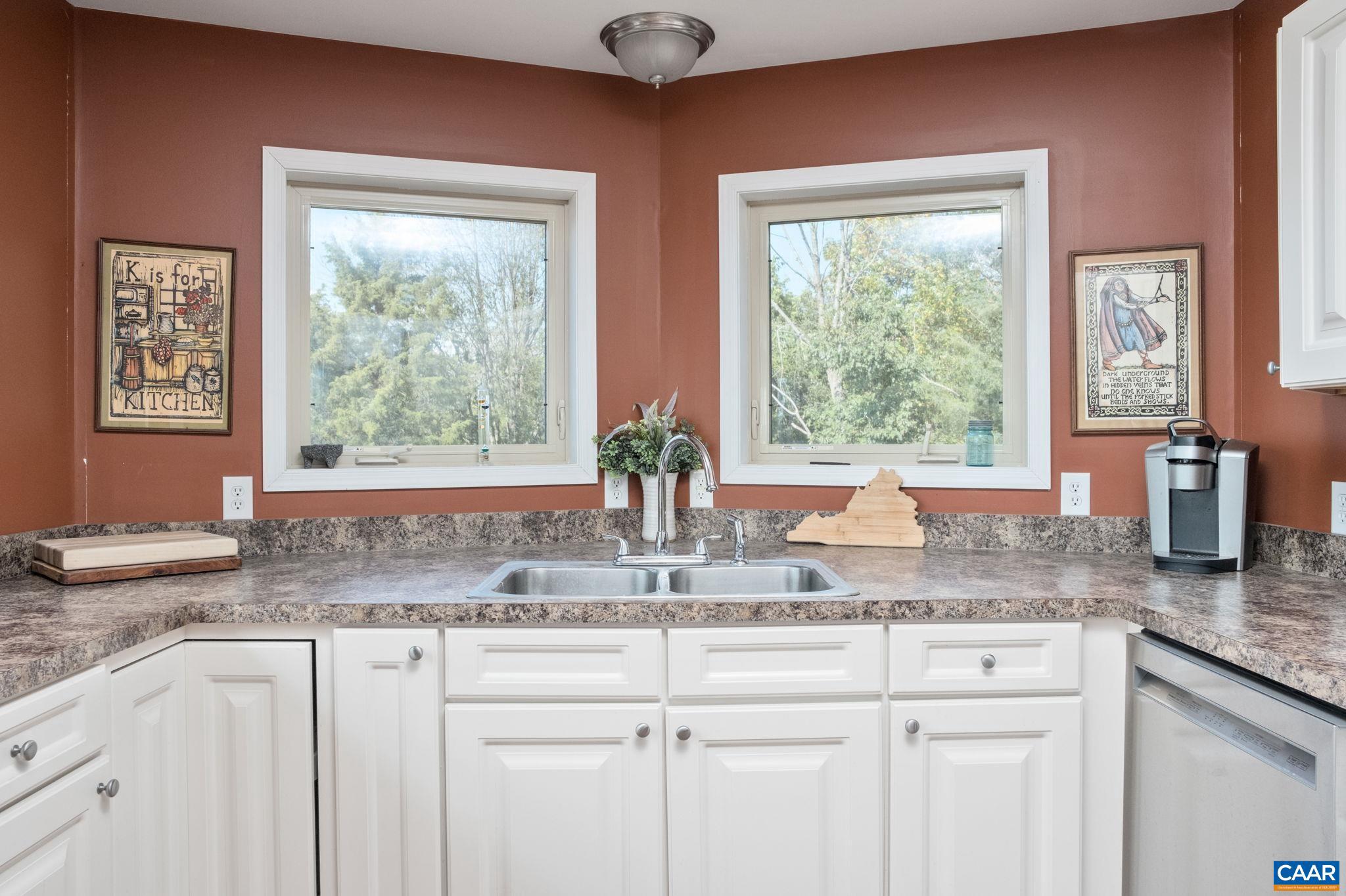 SUNSET FARMS - Residential