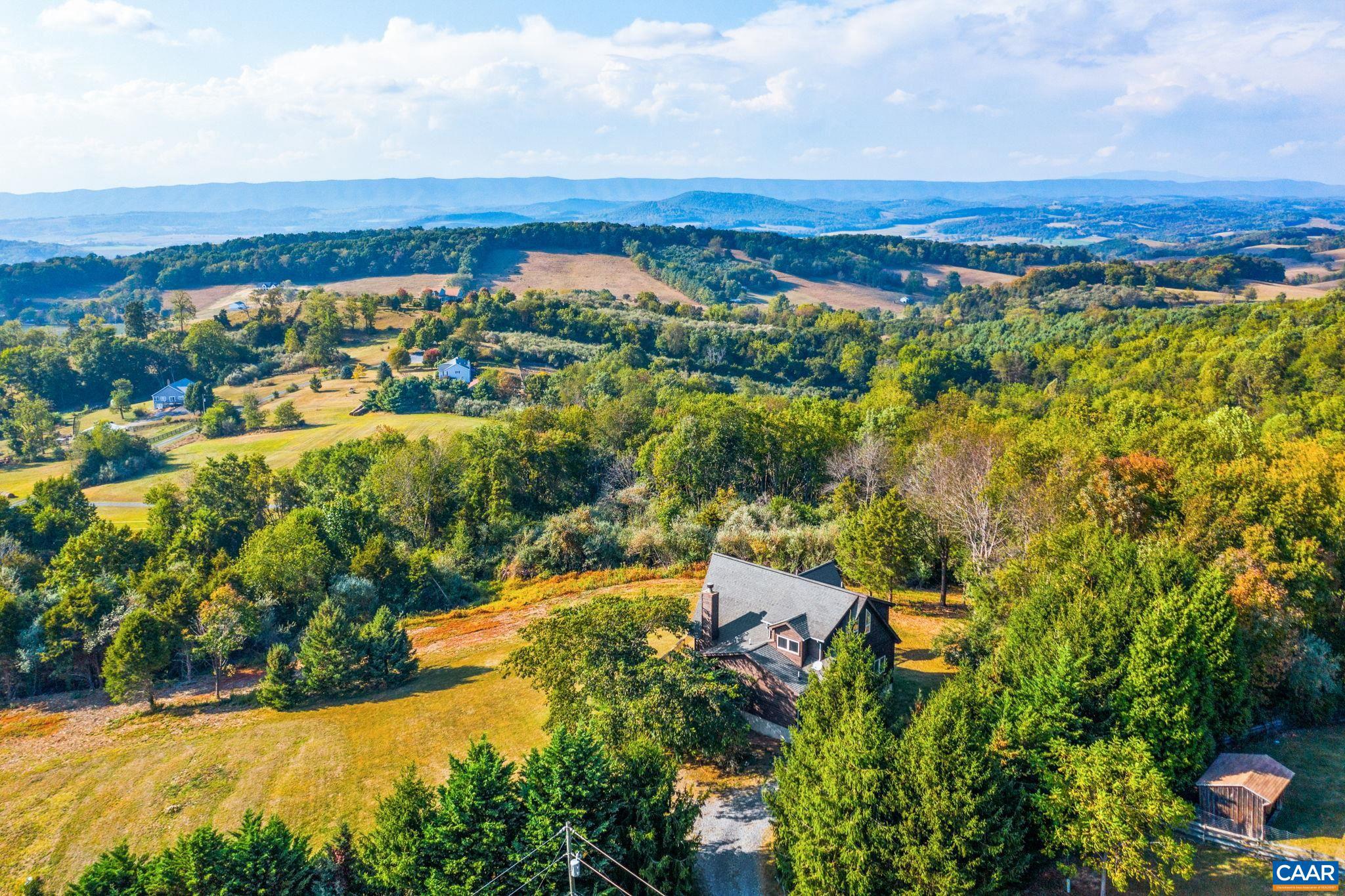 SUNSET FARMS - Residential