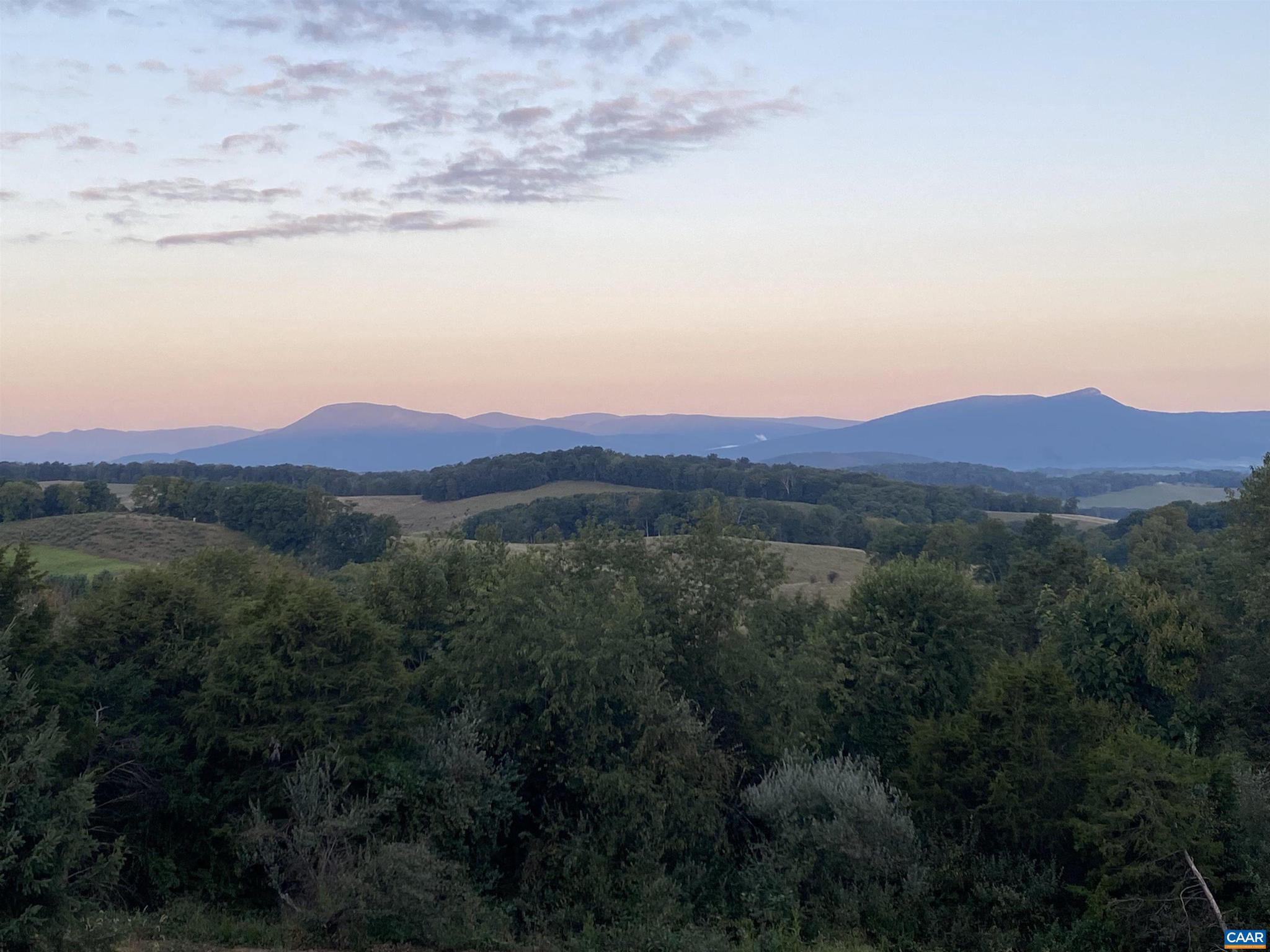 SUNSET FARMS - Residential