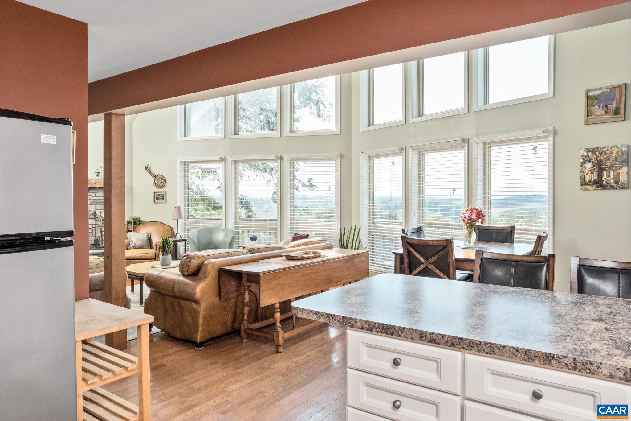 SUNSET FARMS - Residential