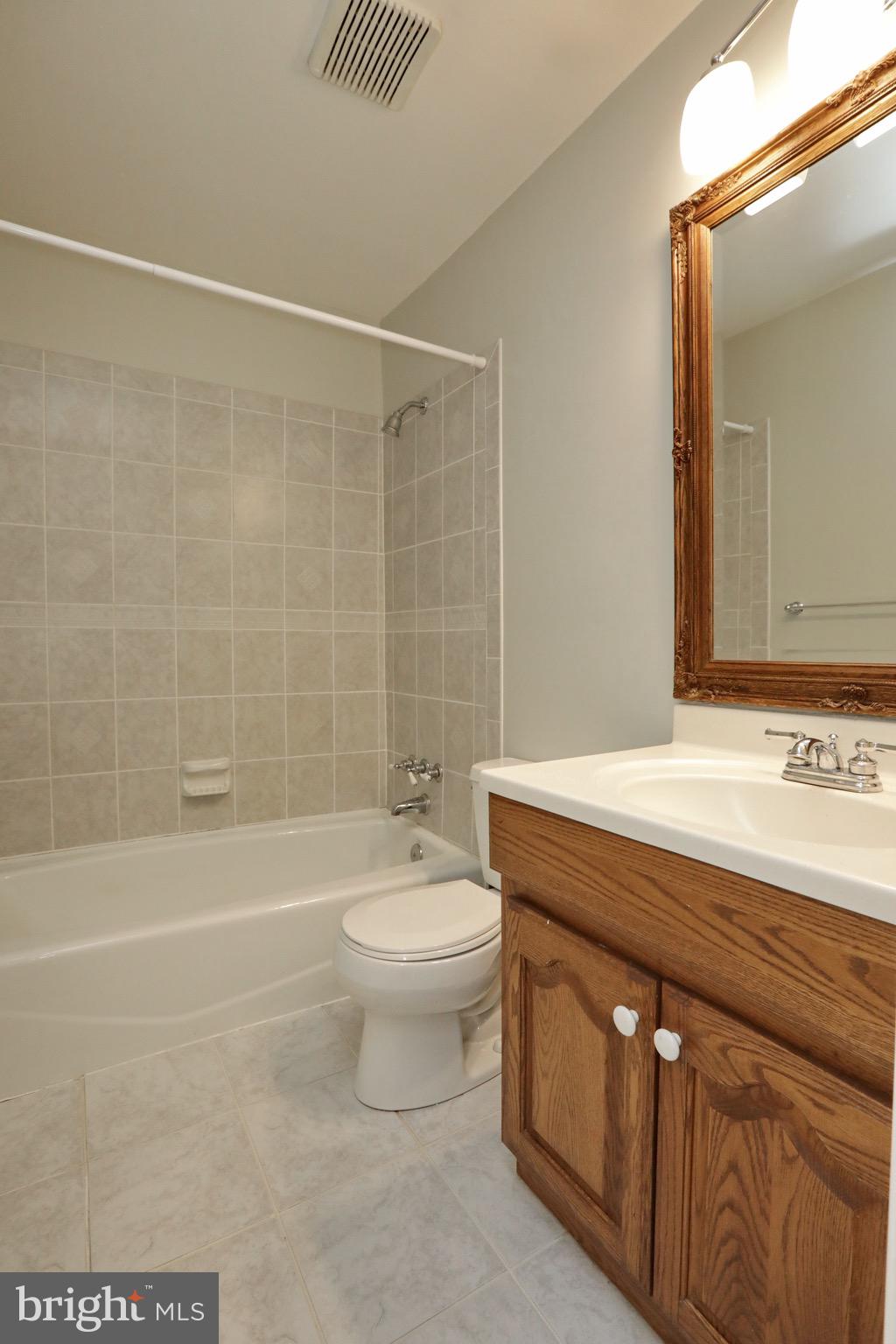 ELLENWOOD - Residential