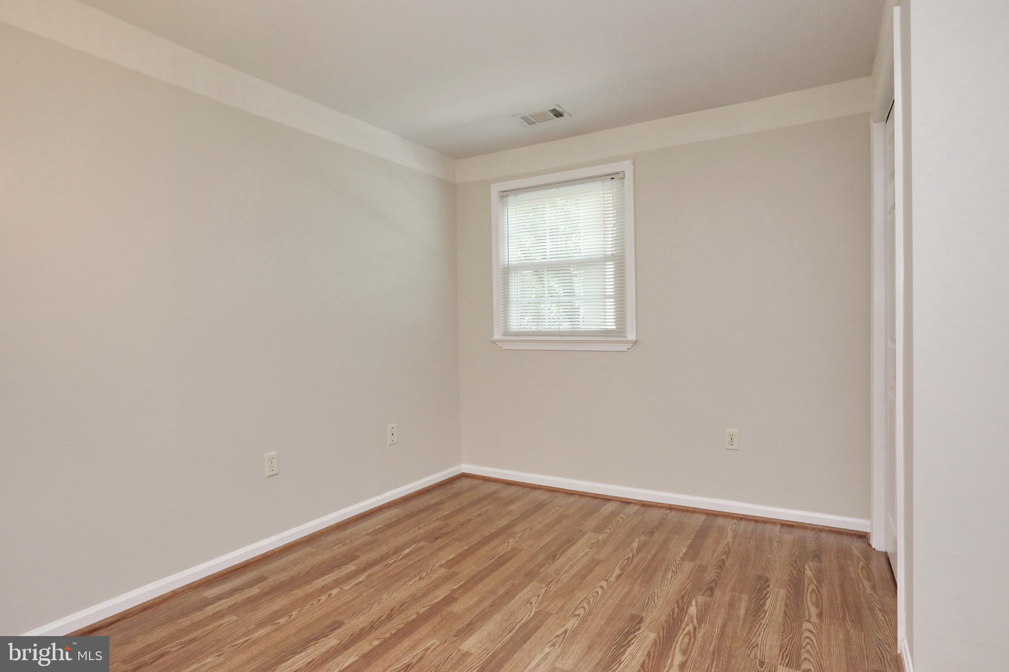 ELLENWOOD - Residential