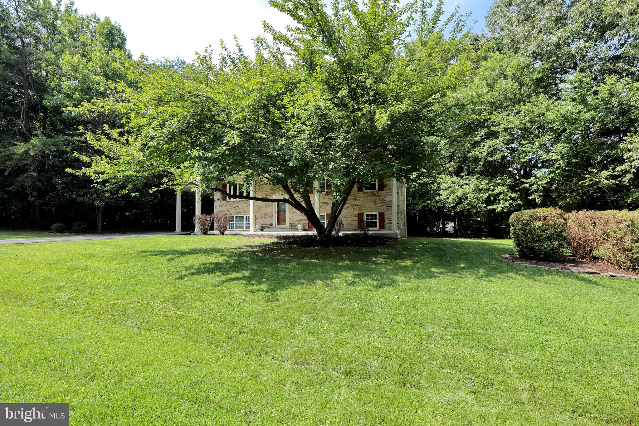 ELLENWOOD - Residential