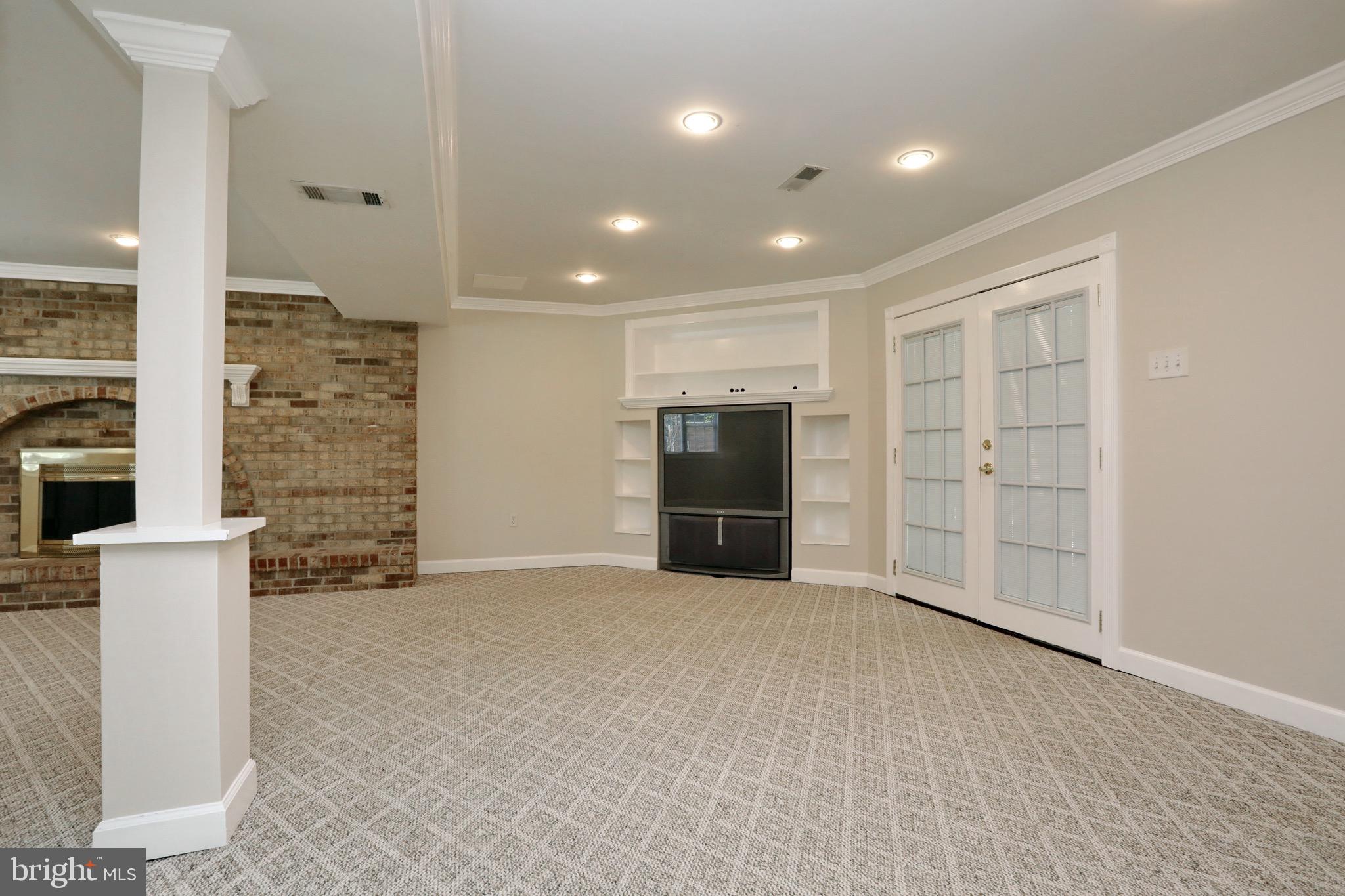 ELLENWOOD - Residential