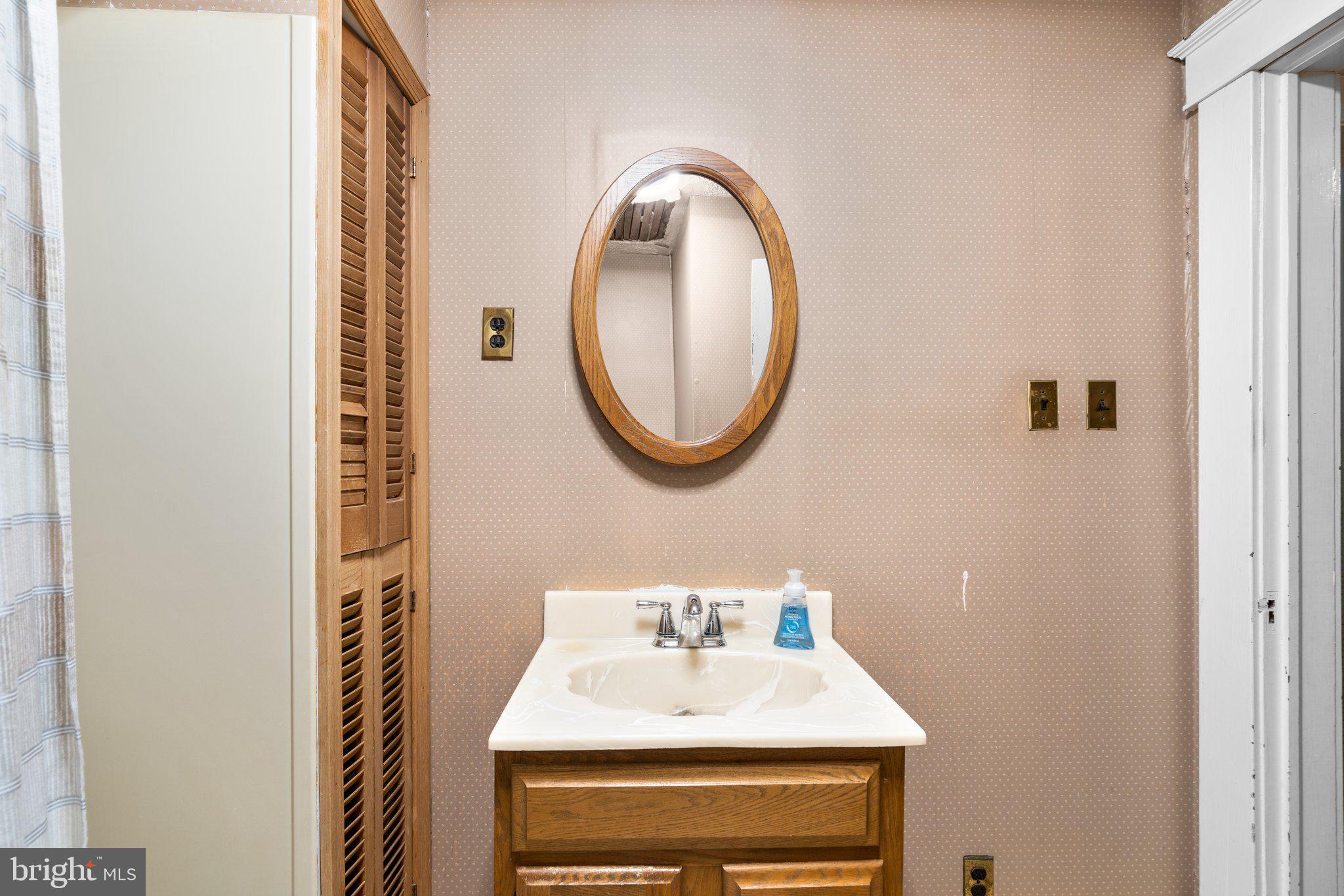 GLEN BURNIE - Residential