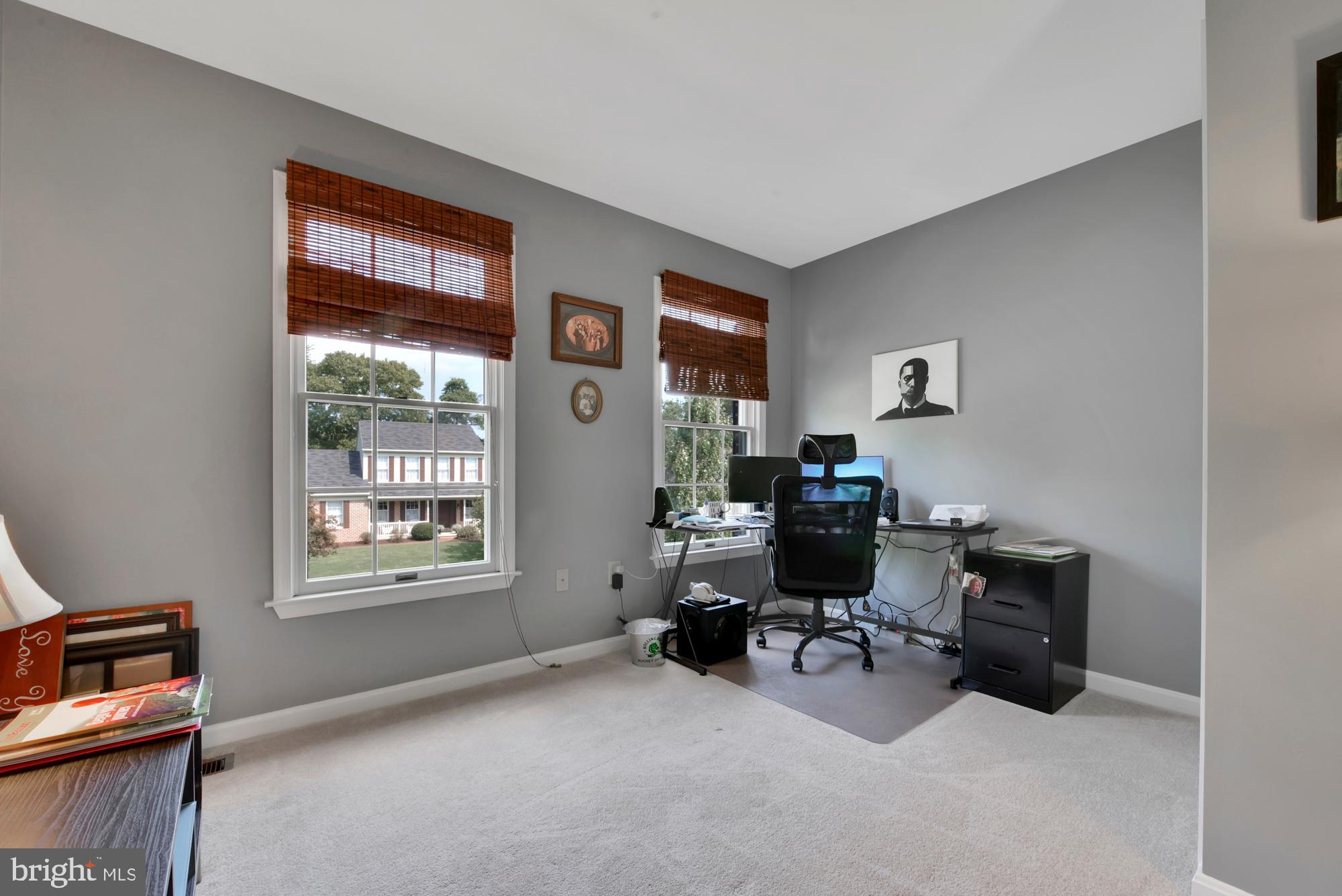 RIDGEVIEW - Residential