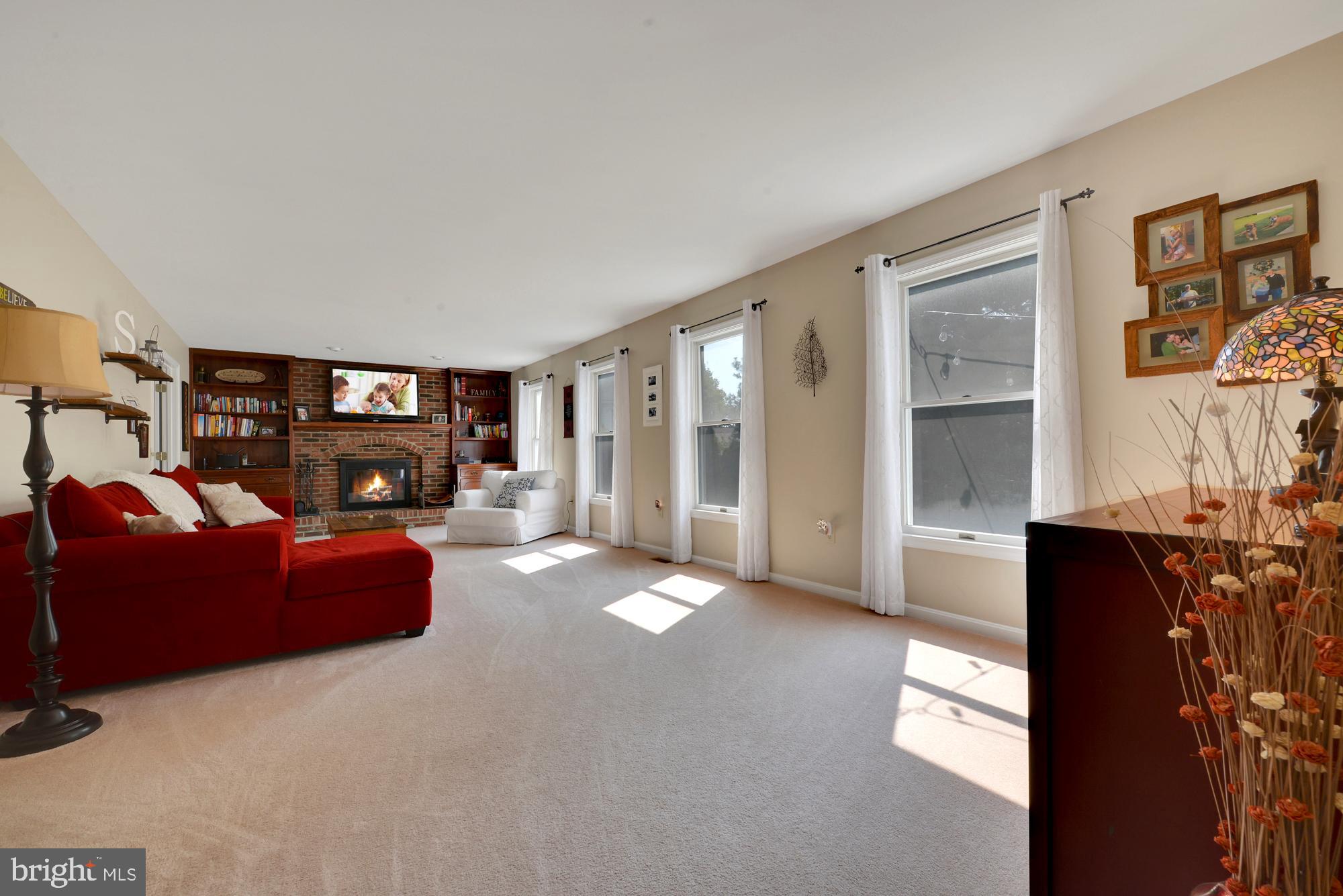 RIDGEVIEW - Residential