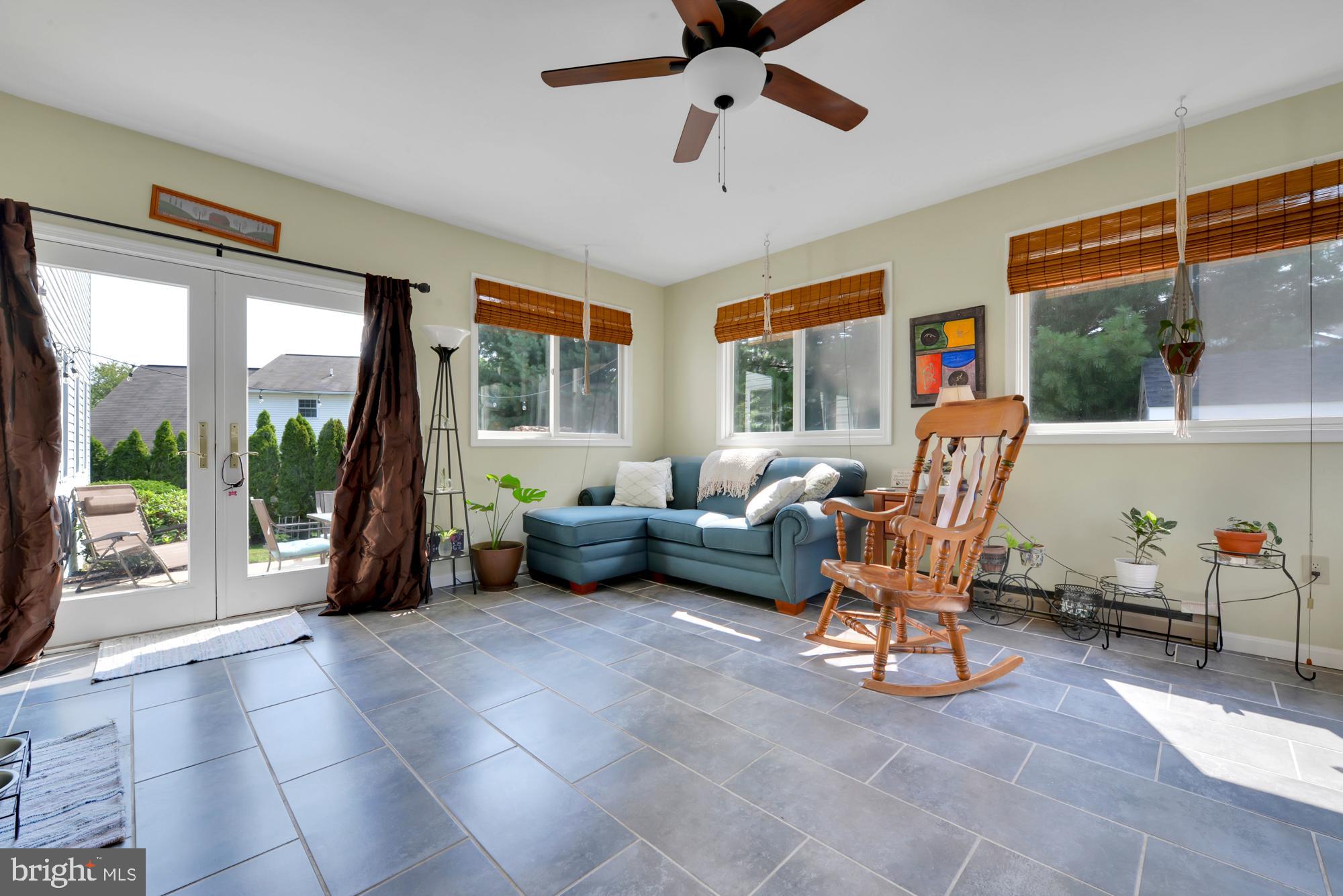 RIDGEVIEW - Residential