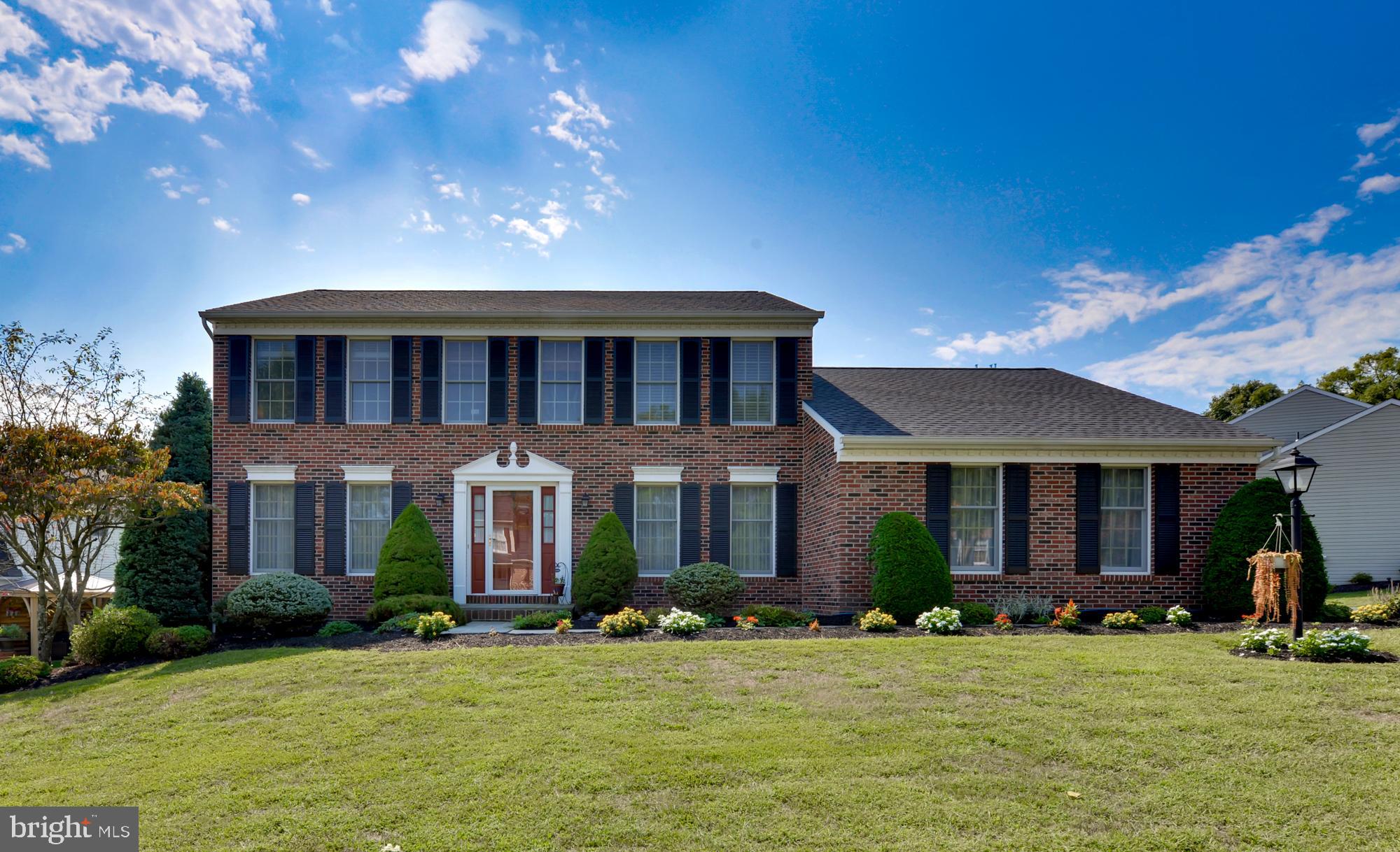 RIDGEVIEW - Residential