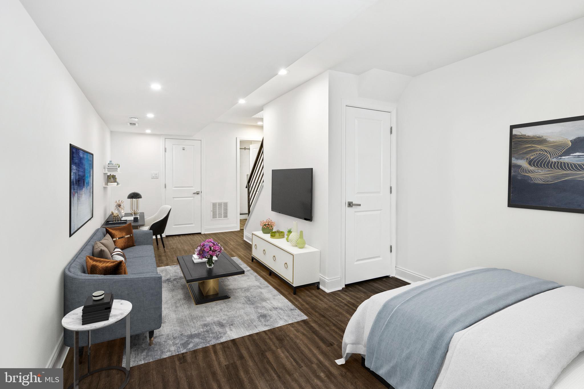 POINT BREEZE - Residential