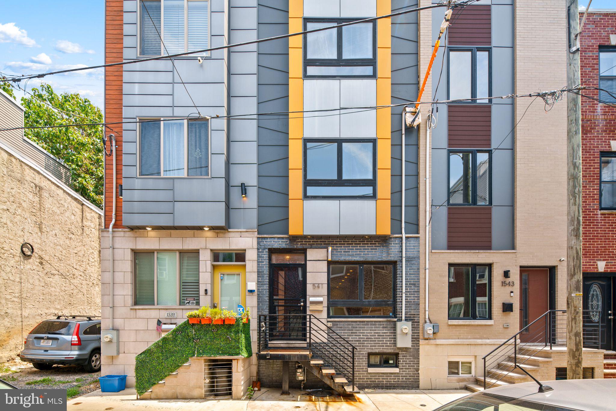 POINT BREEZE - Residential