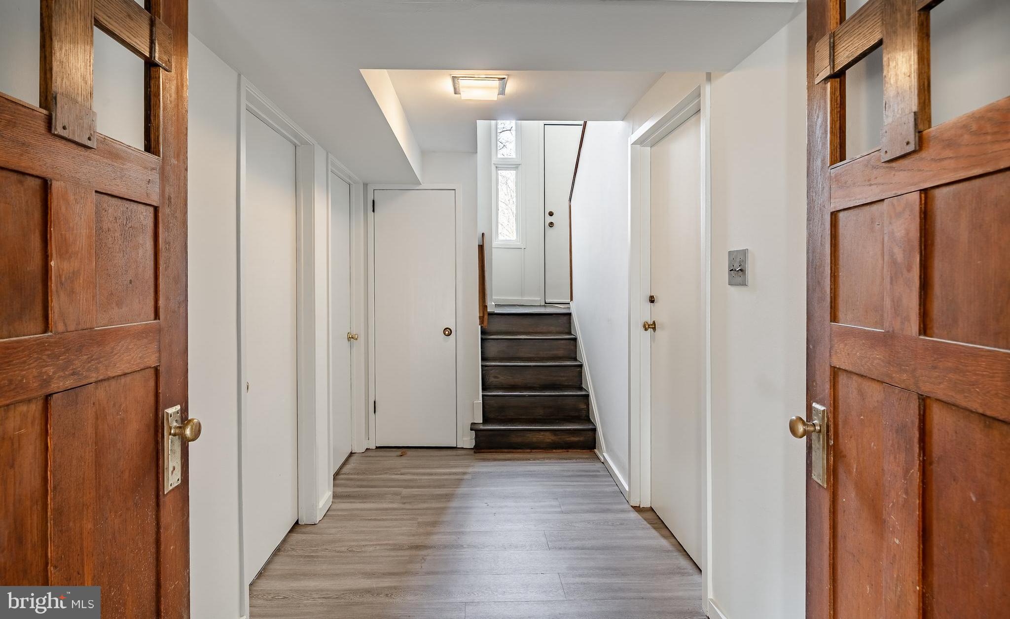 COLONIAL VIL - Residential