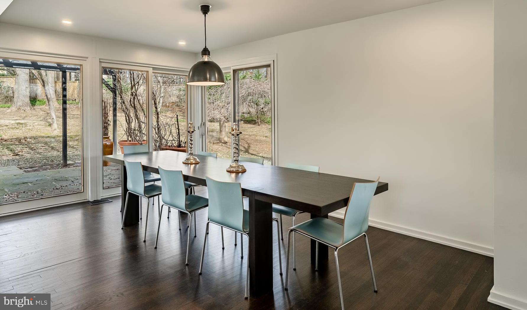 COLONIAL VIL - Residential