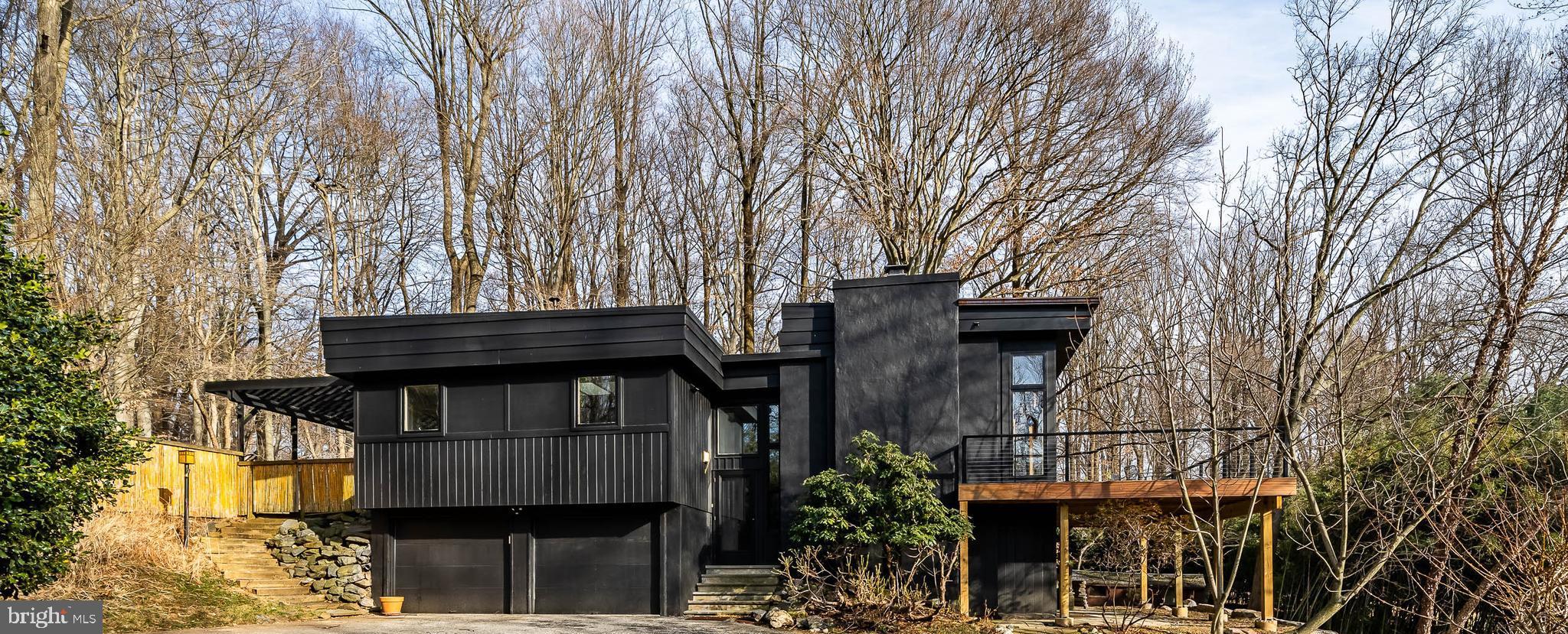 COLONIAL VIL - Residential