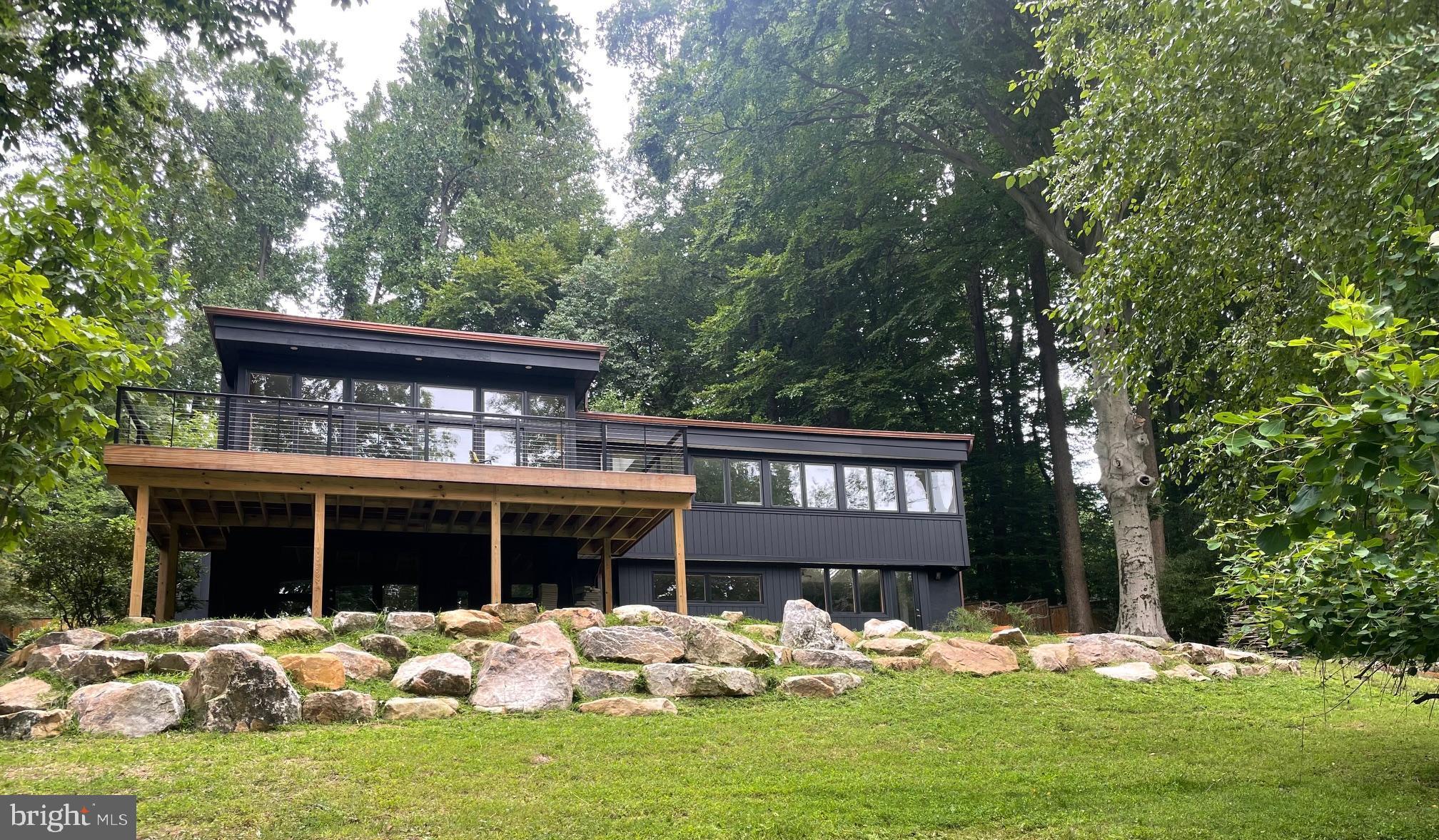 COLONIAL VIL - Residential