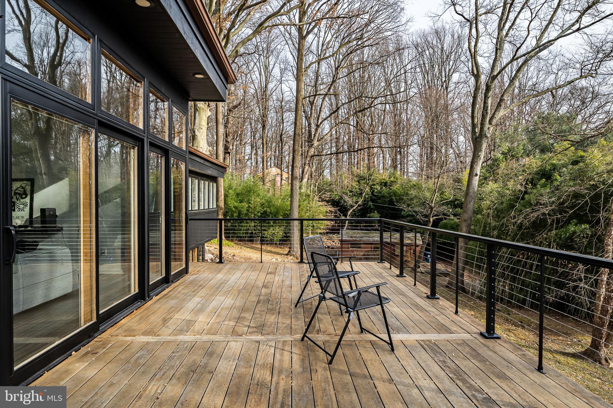 COLONIAL VIL - Residential