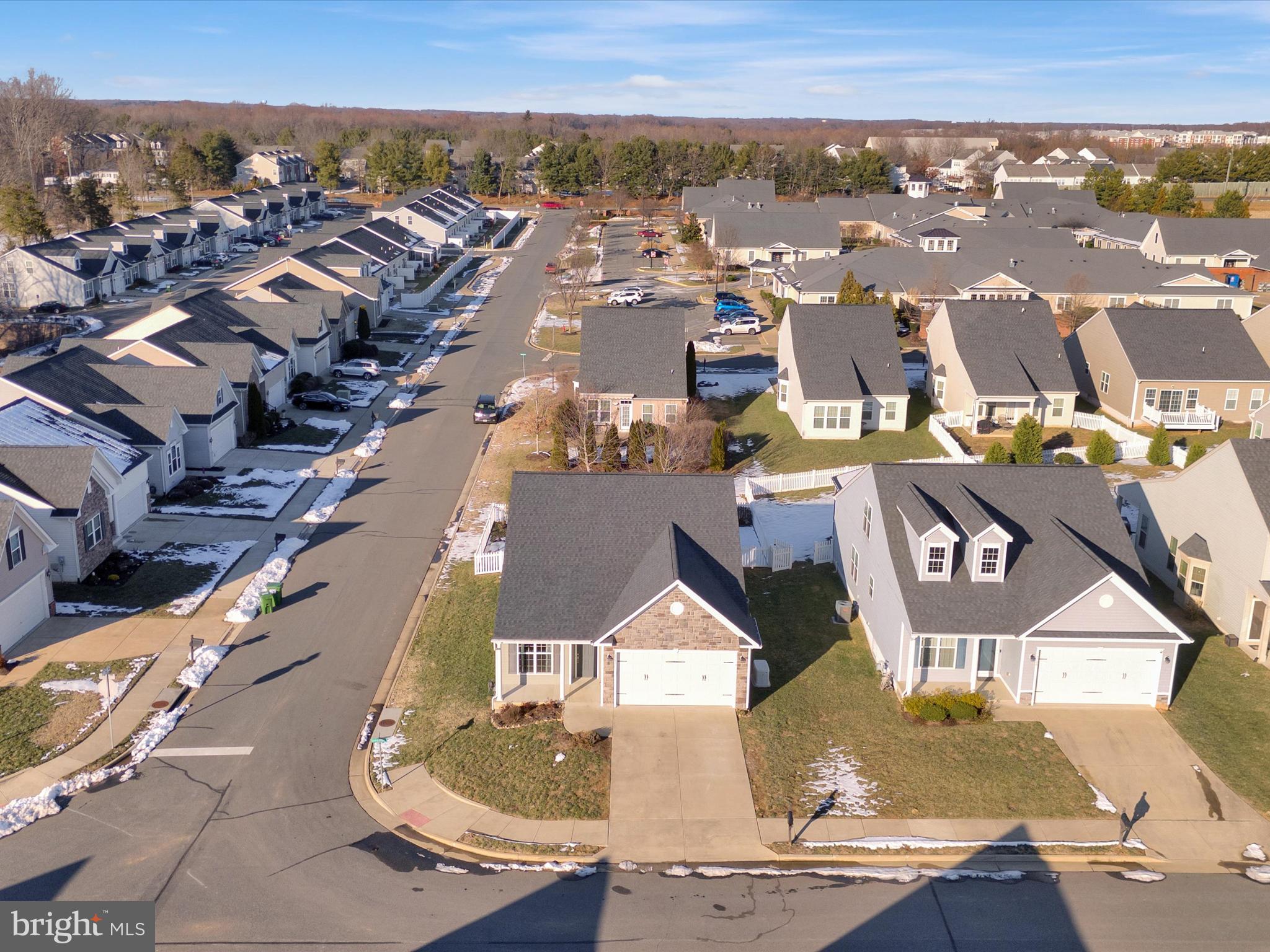 RIVER CROSSING - Residential