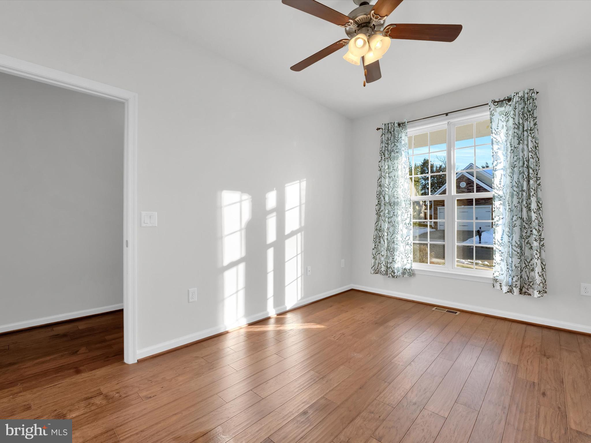 RIVER CROSSING - Residential