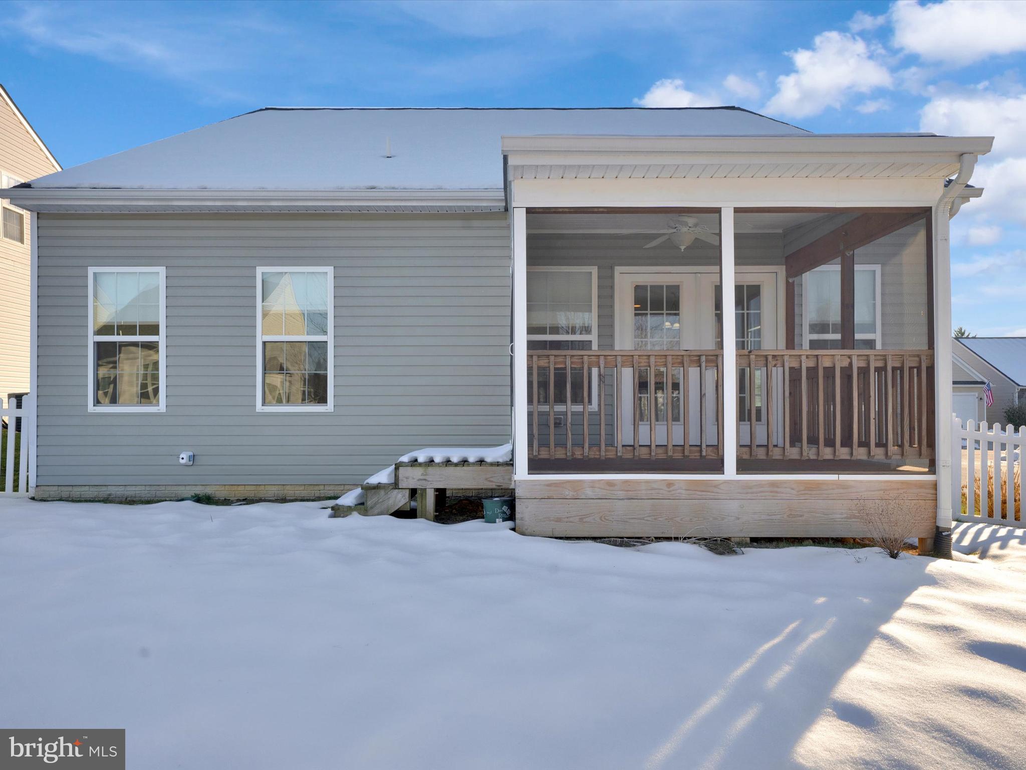 RIVER CROSSING - Residential