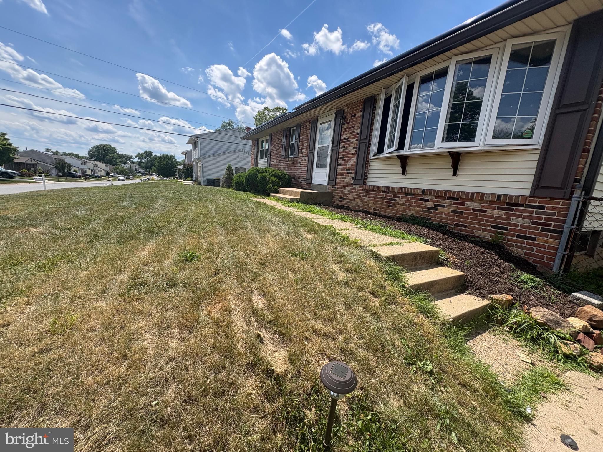 302 BREWSTER DRIVE