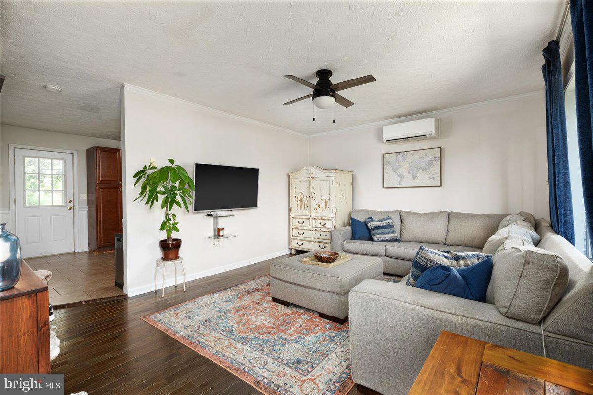 BROOKLAND HEIGHTS - Residential